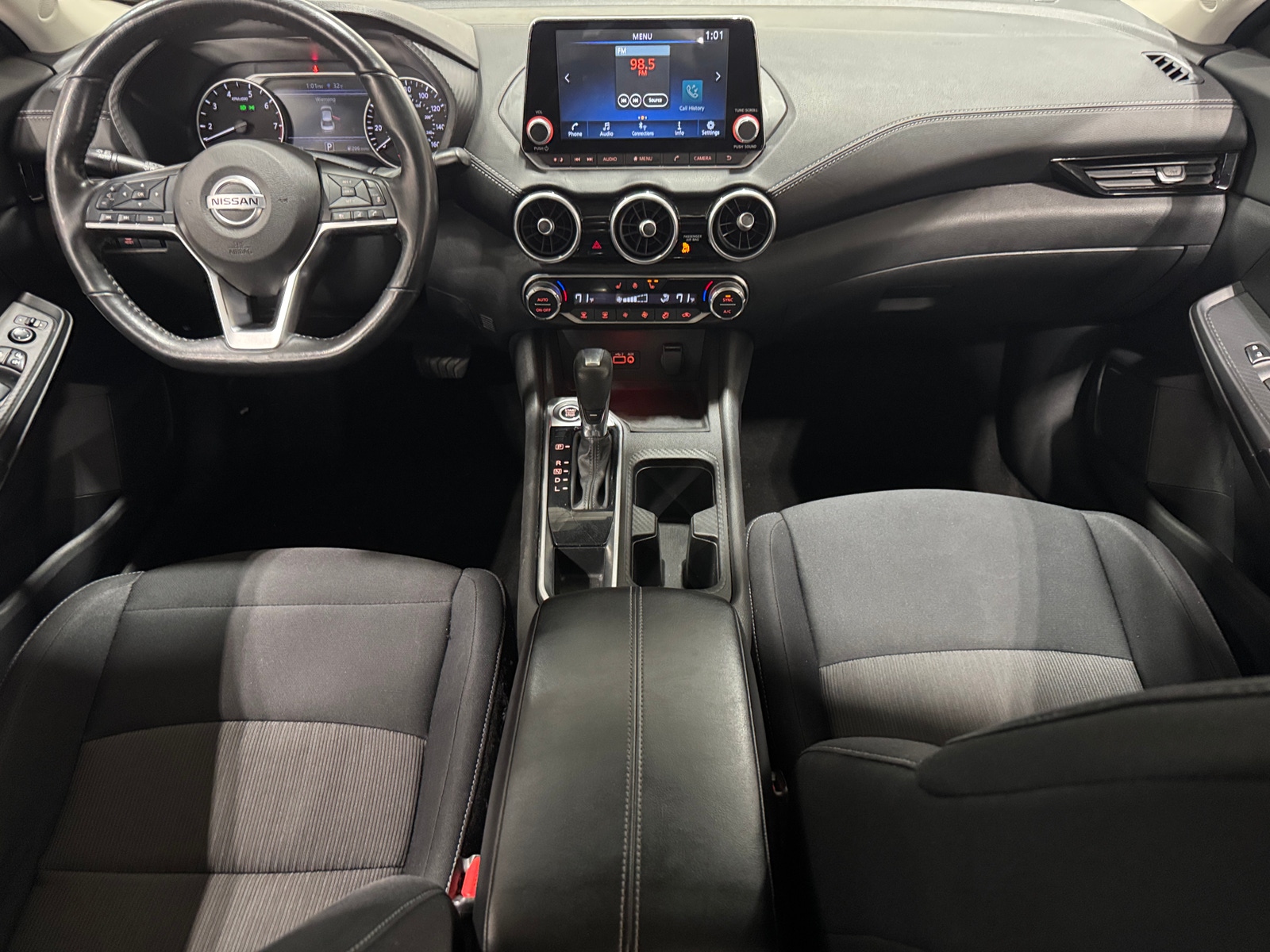 Thumbnail: 2023 Nissan Sentra - 3