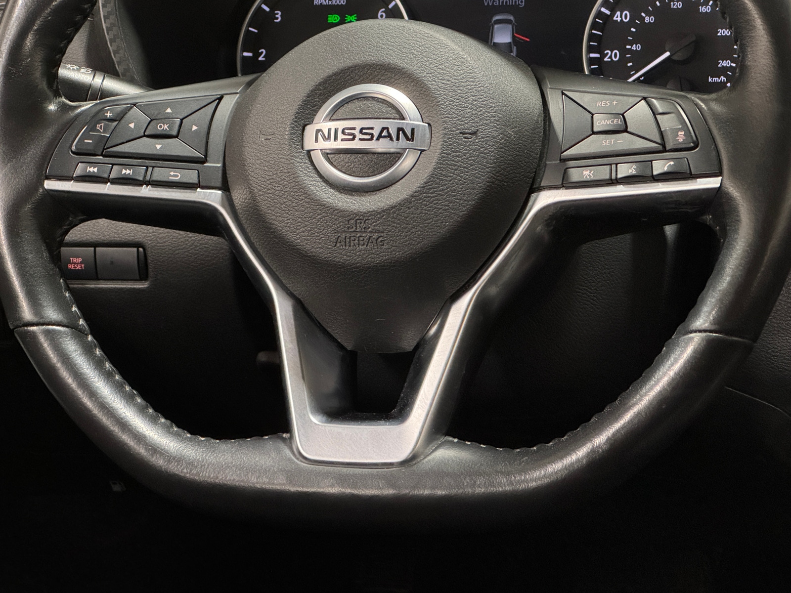 Thumbnail: 2023 Nissan Sentra - 5