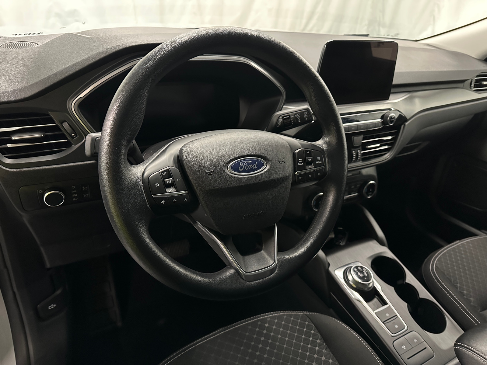 Thumbnail: 2025 Ford Escape - 5