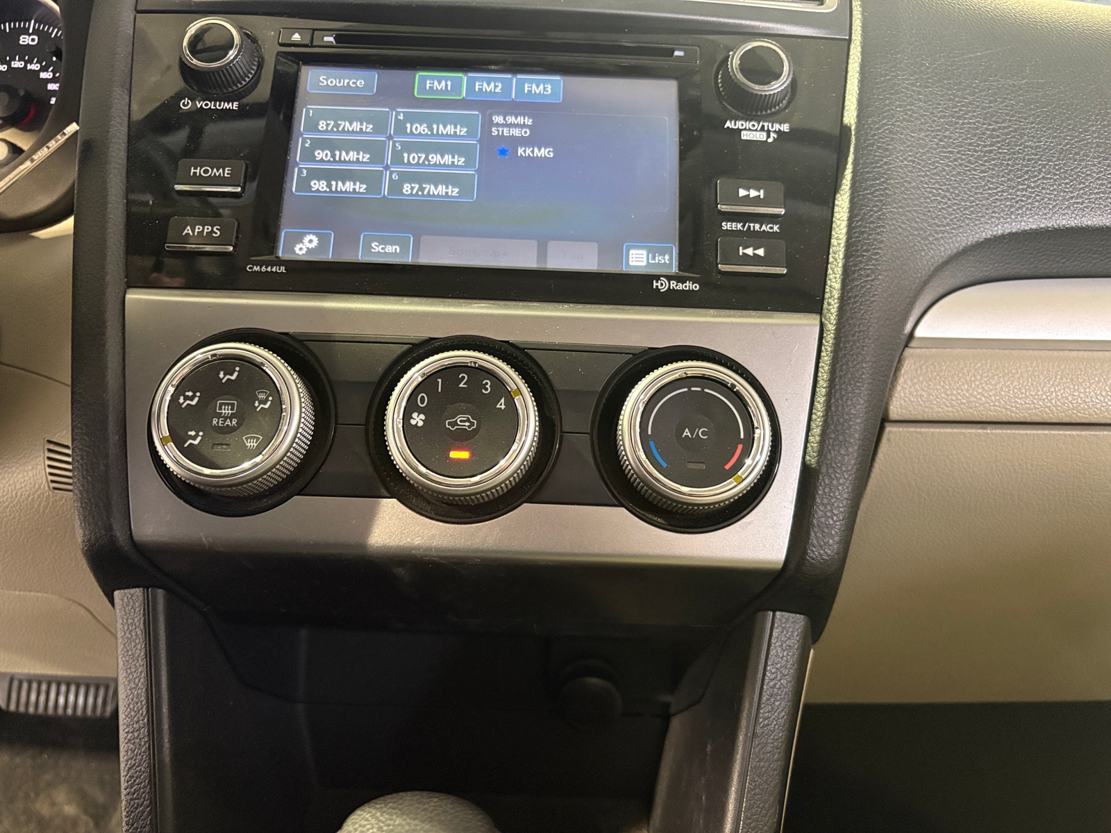 Thumbnail: 2015 Subaru Impreza - 4