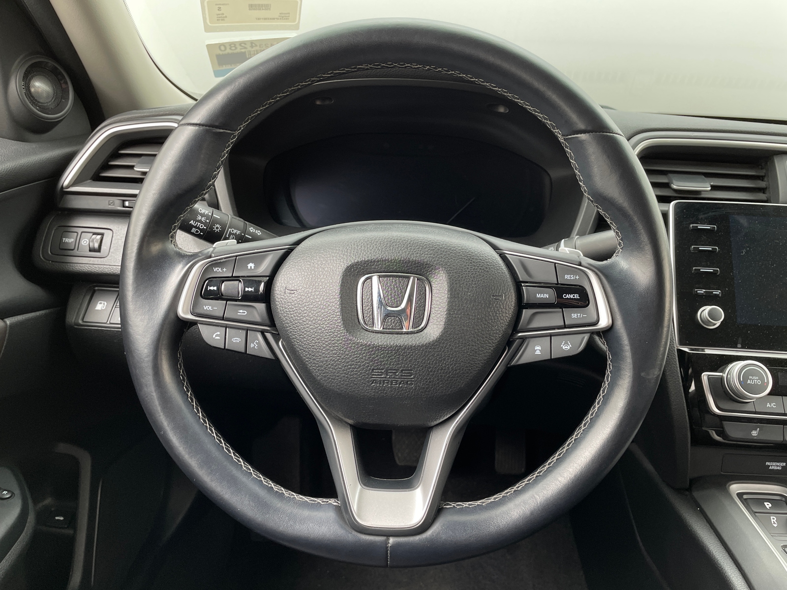 Thumbnail: 2019 Honda Insight - 4
