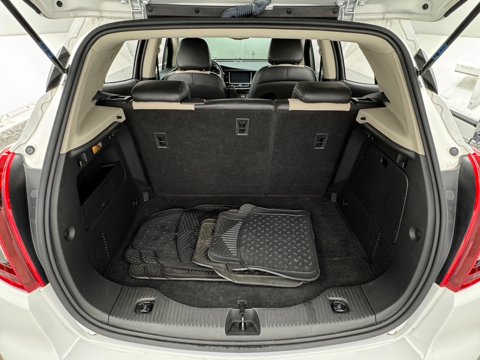 Thumbnail: 2018 Buick Encore - 6