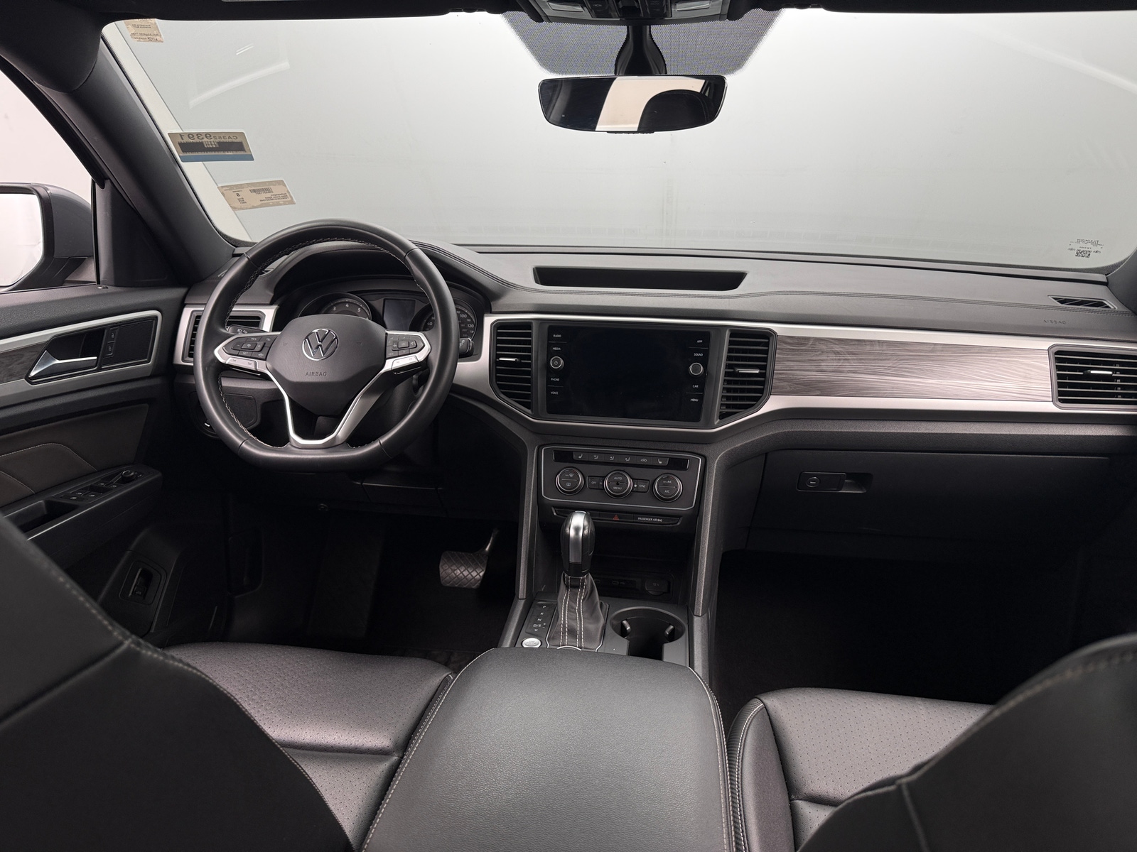 Thumbnail: 2021 Volkswagen Atlas - 2