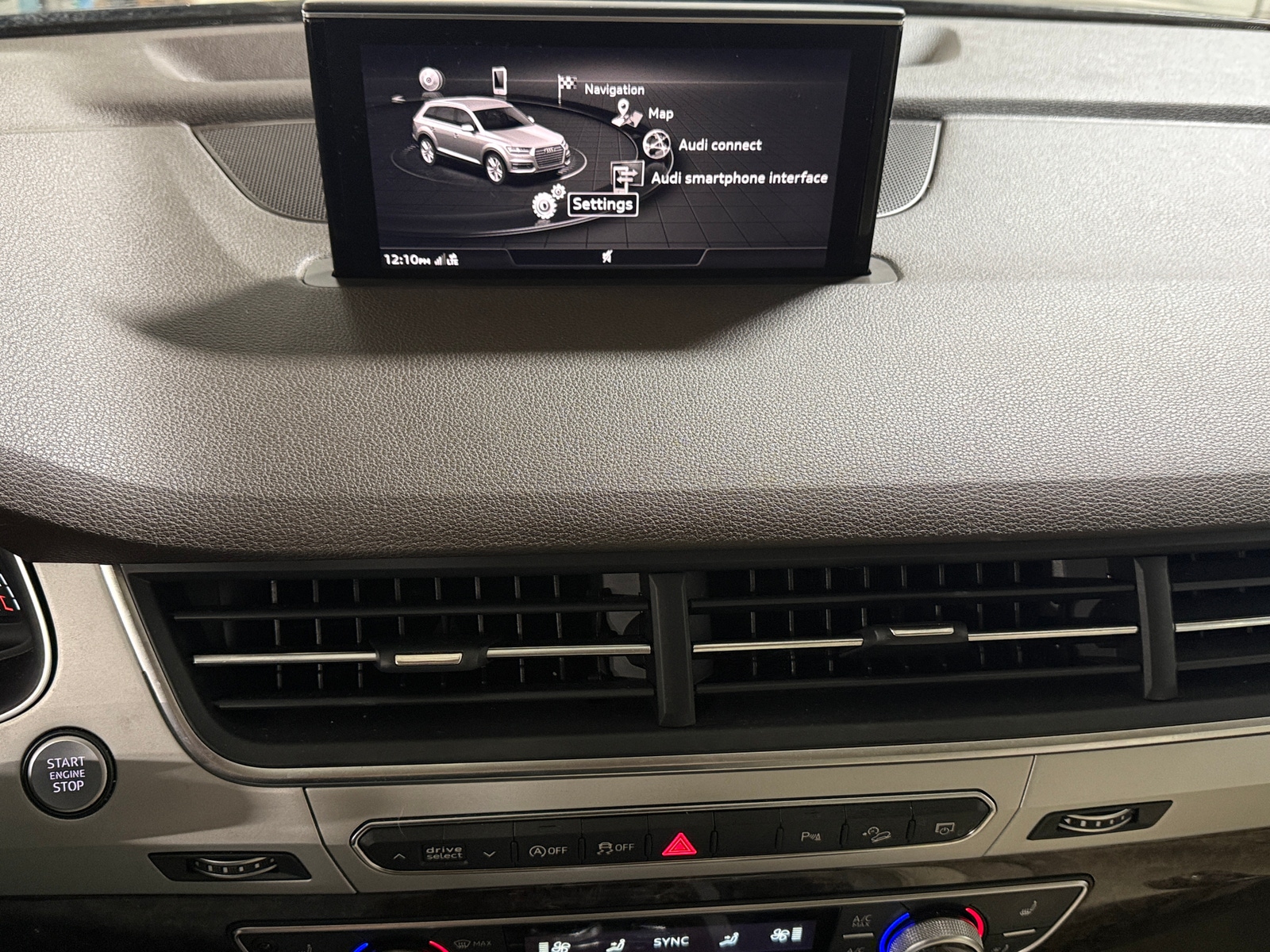 Thumbnail: 2019 Audi Q7 - 3