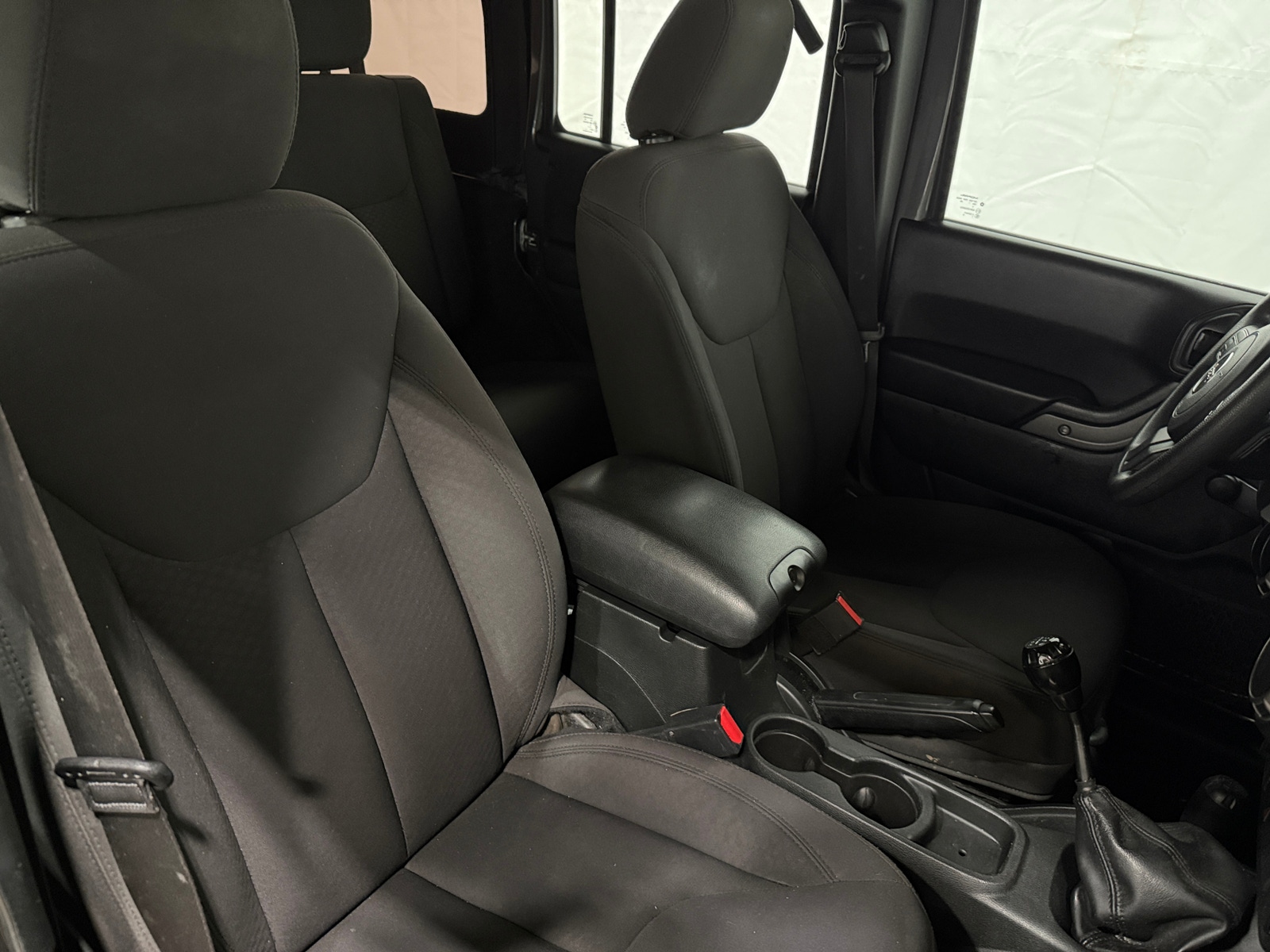 Thumbnail: 2017 Jeep Wrangler - 2