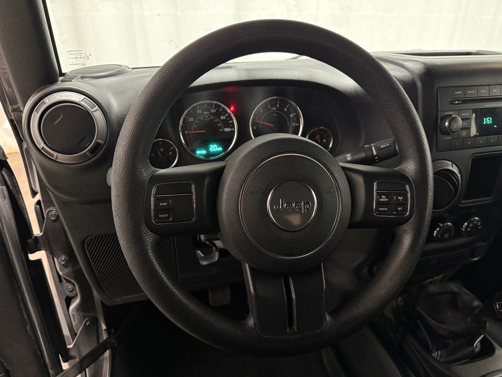 Thumbnail: 2017 Jeep Wrangler - 5