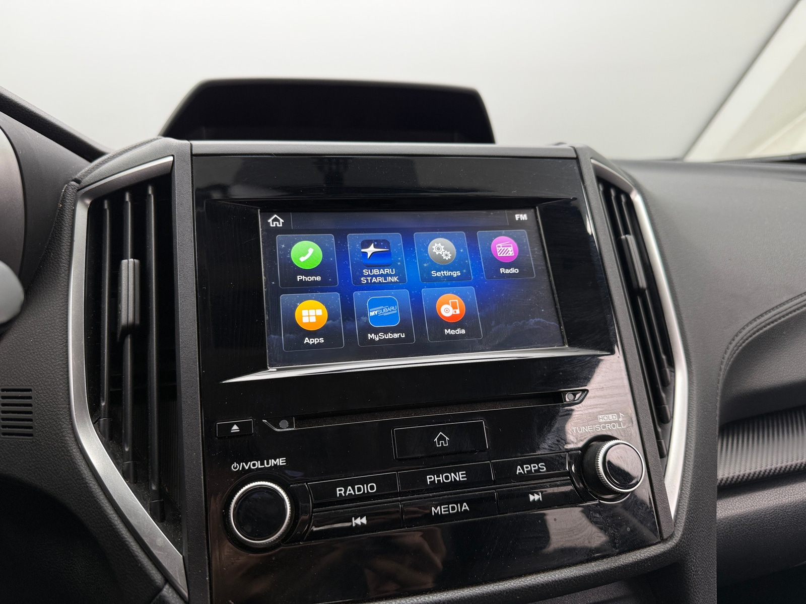 Thumbnail: 2019 Subaru Crosstrek - 4