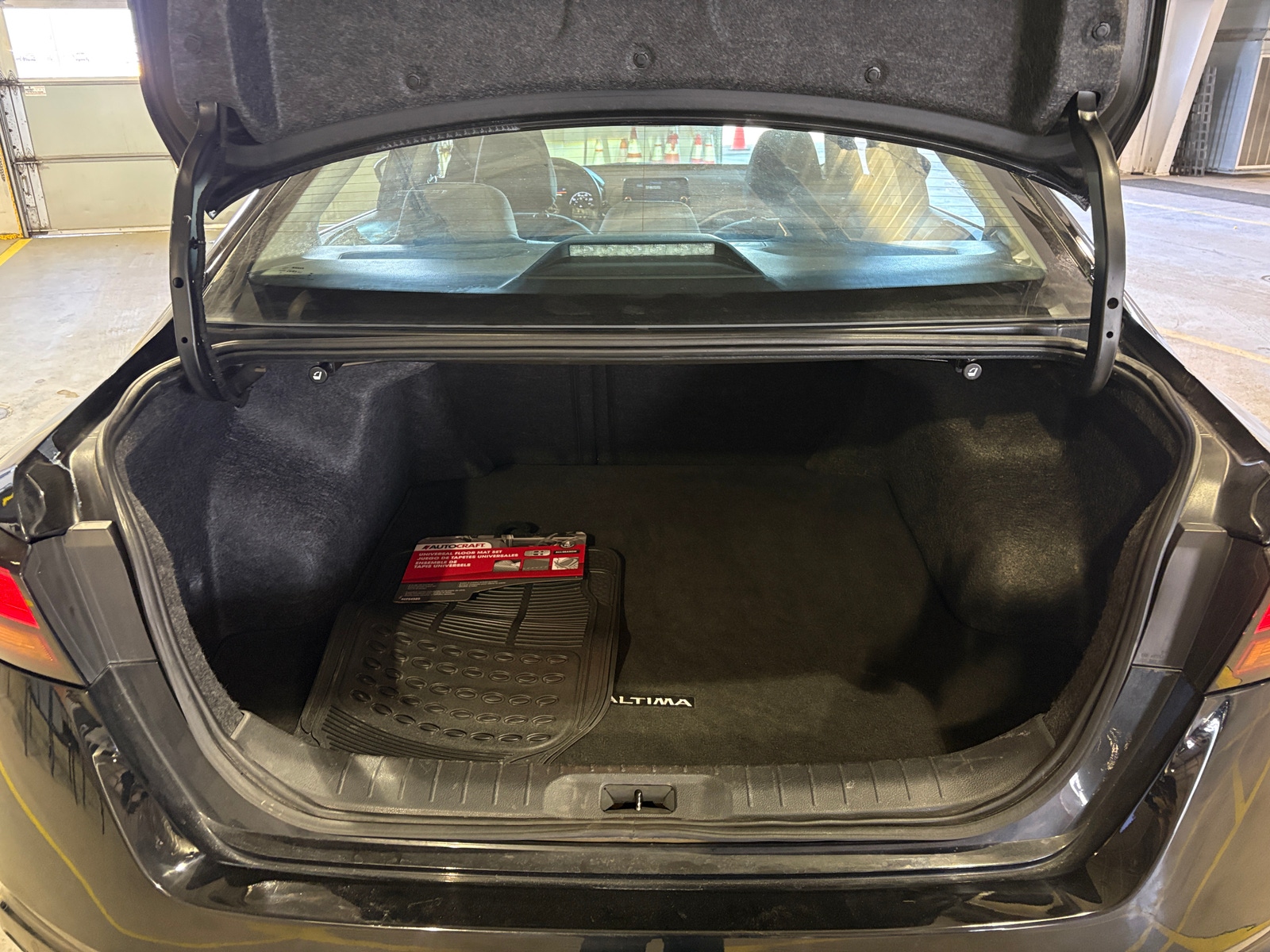 Thumbnail: 2024 Nissan Altima - 7