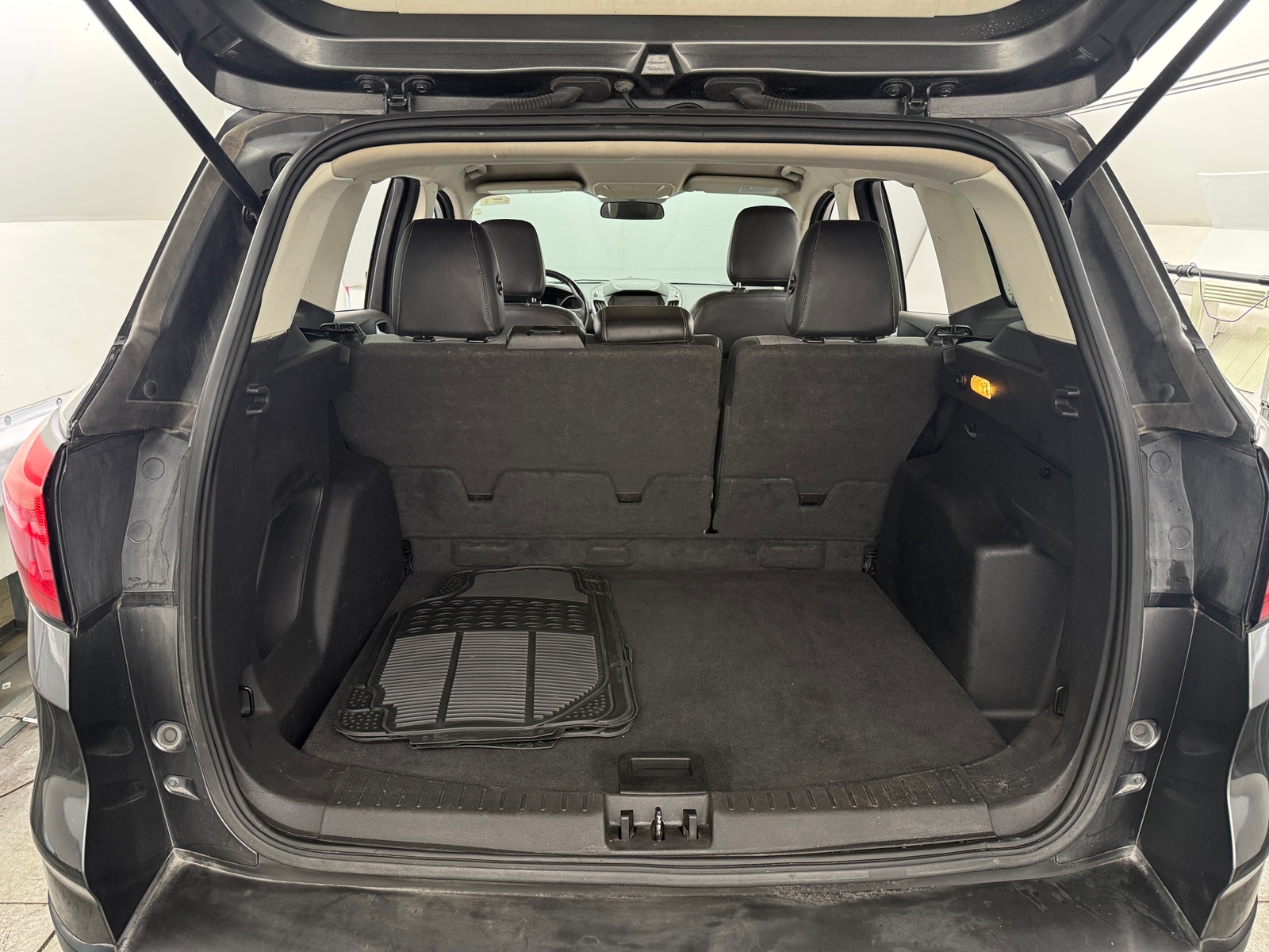 Thumbnail: 2019 Ford Escape - 7