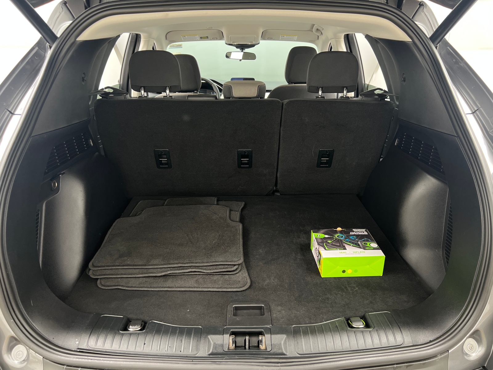 Thumbnail: 2022 Ford Escape - 7