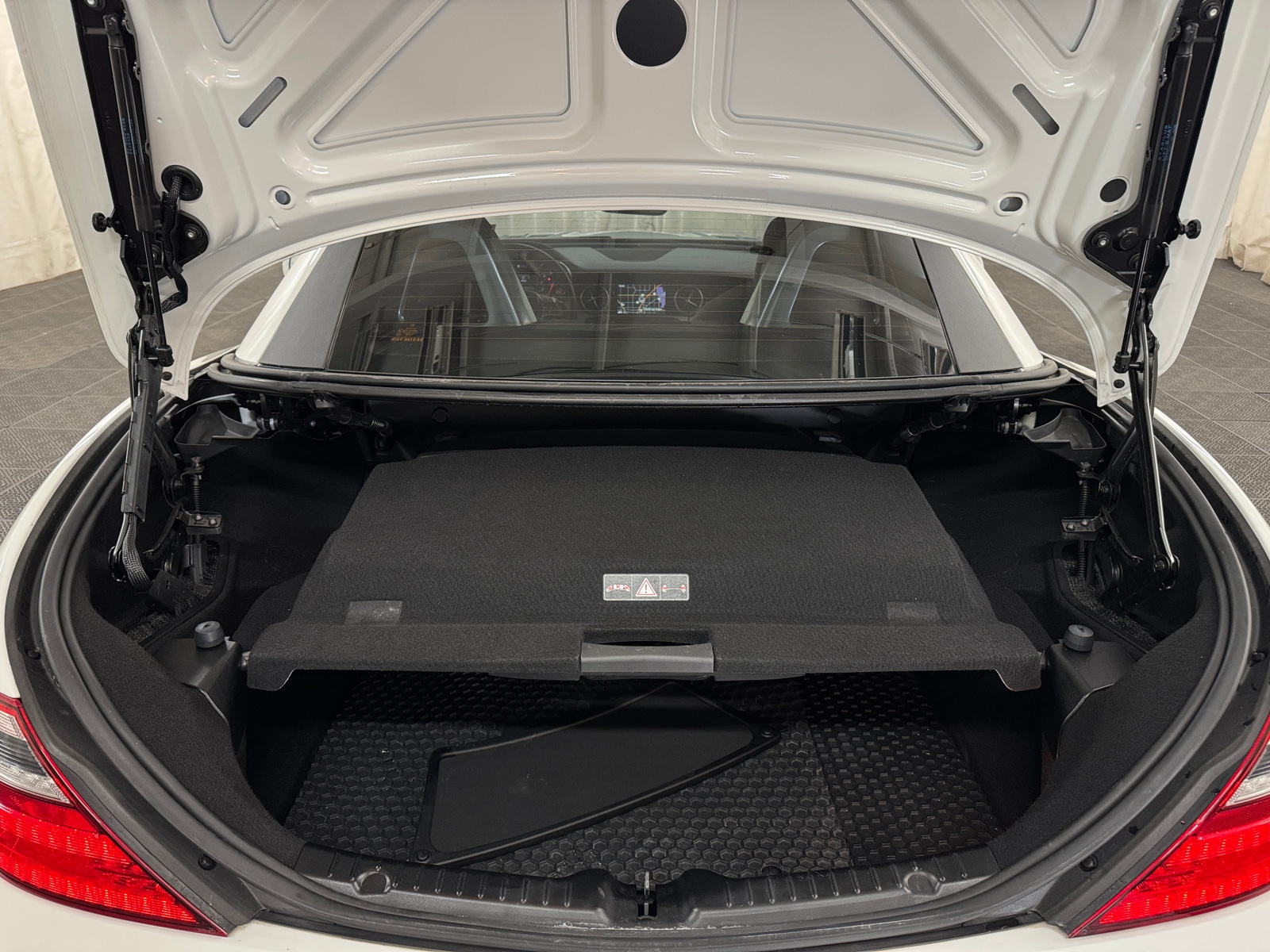 Thumbnail: 2014 Mercedes-Benz SLK - 5