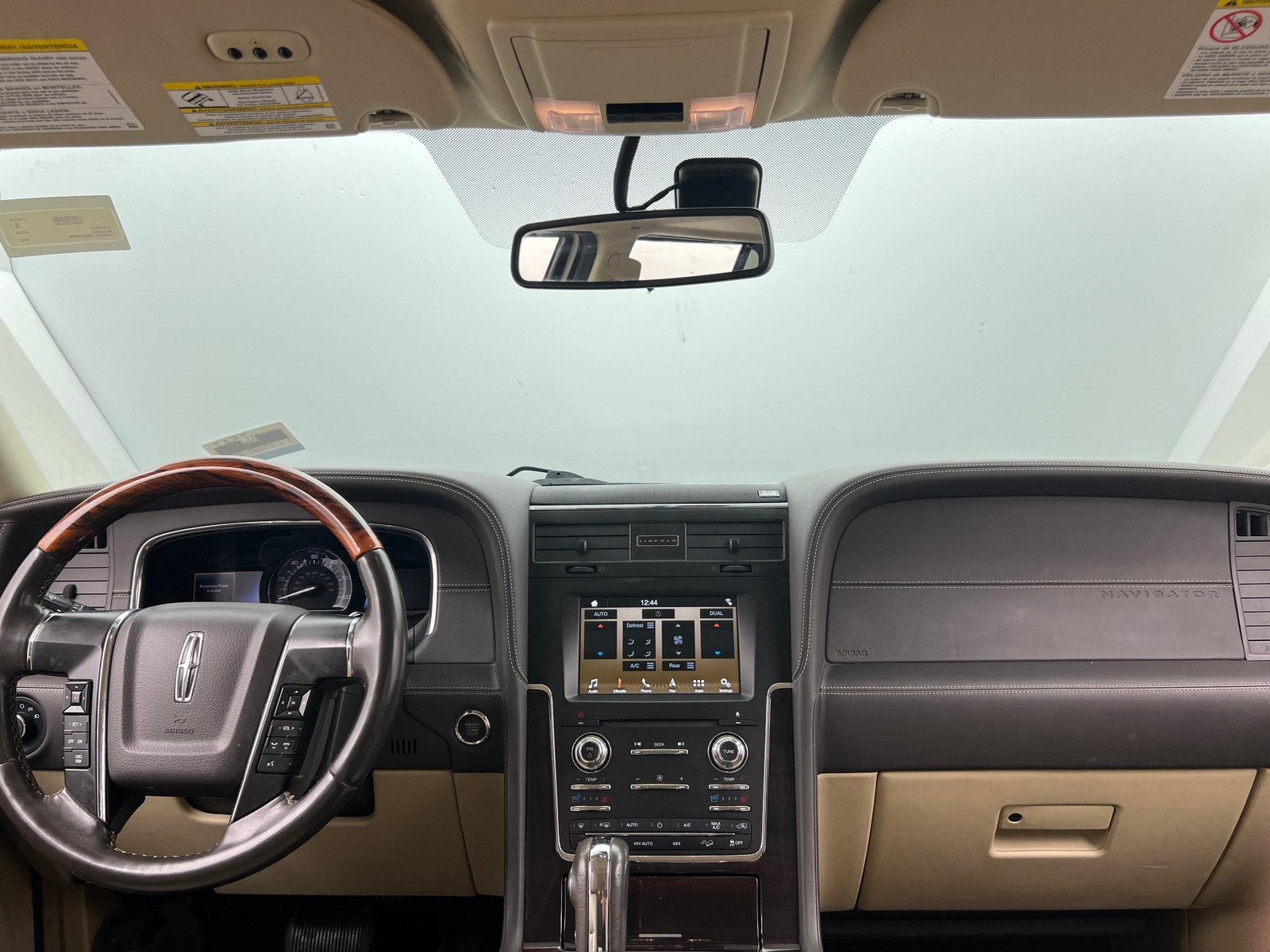 Thumbnail: 2017 Lincoln Navigator - 2