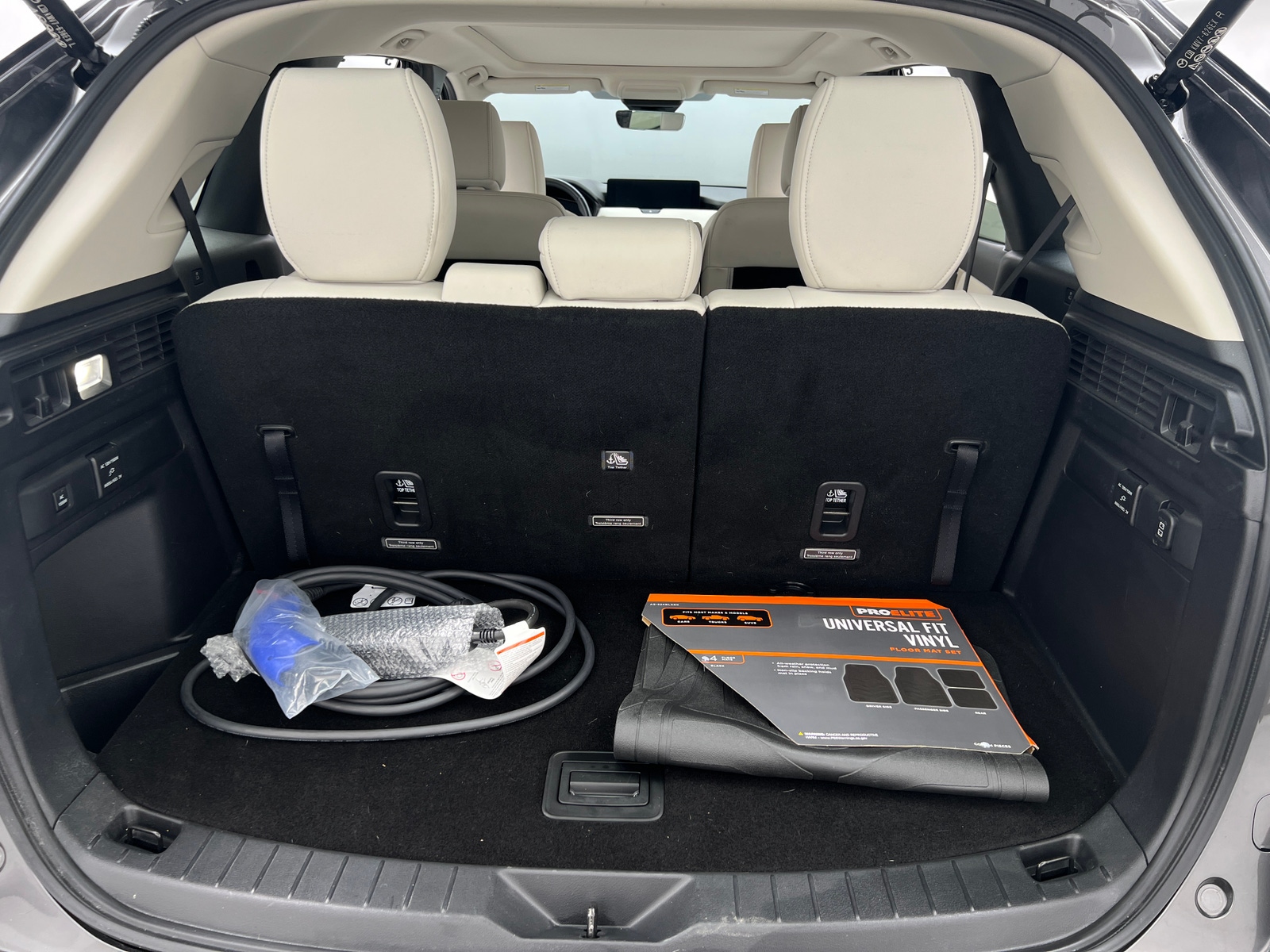 Thumbnail: 2024 Mazda CX-90 - 6