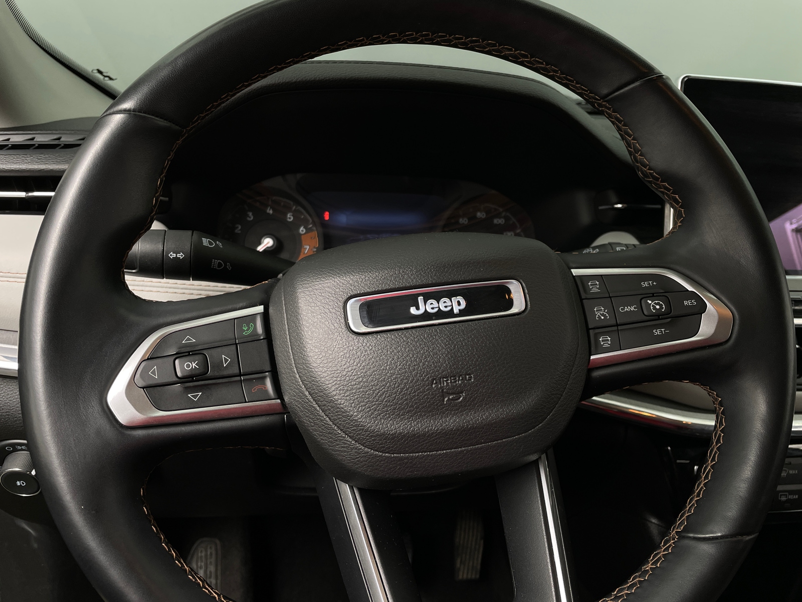 Thumbnail: 2022 Jeep Compass - 4