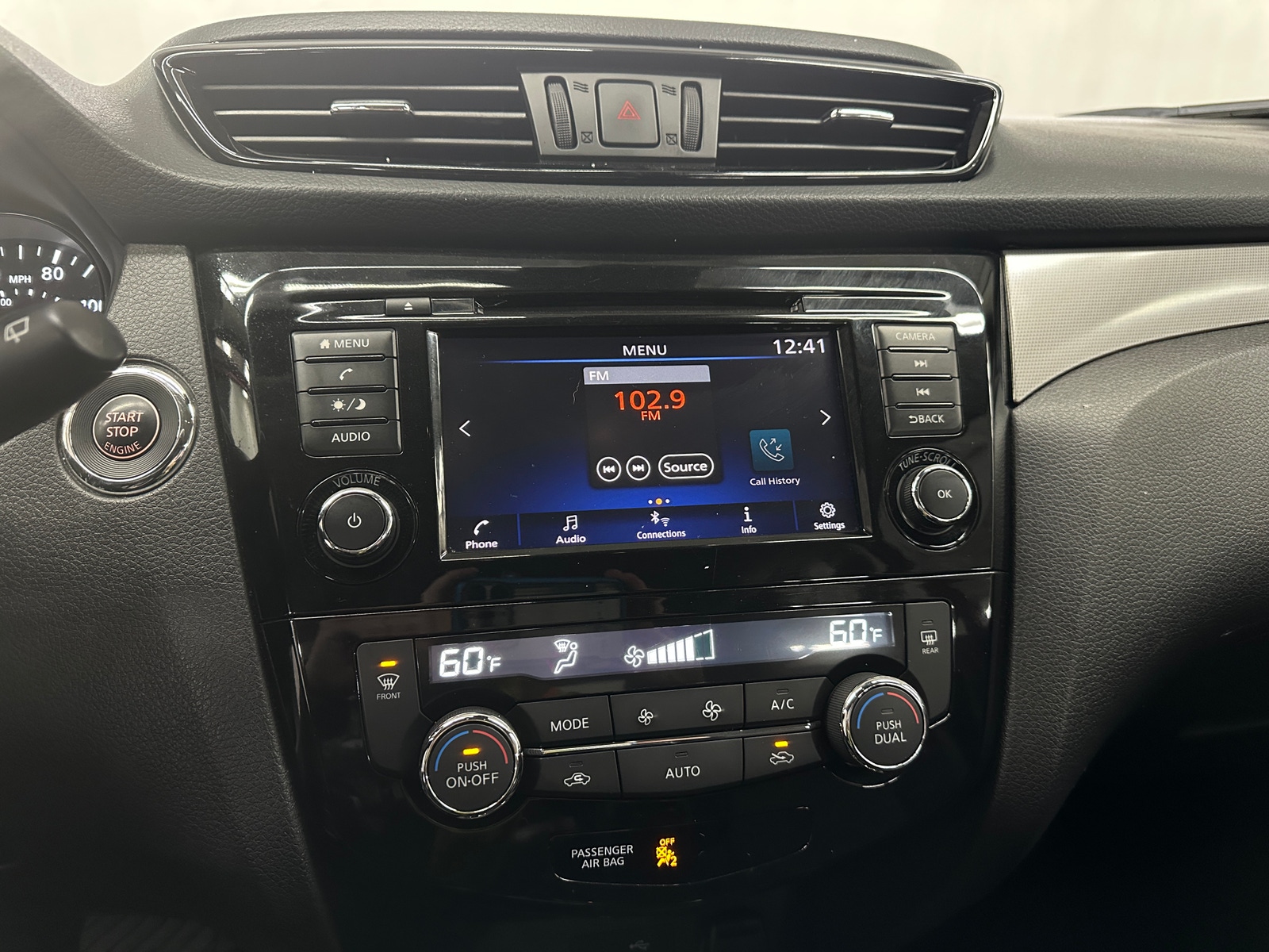 Thumbnail: 2020 Nissan Rogue Sport - 4