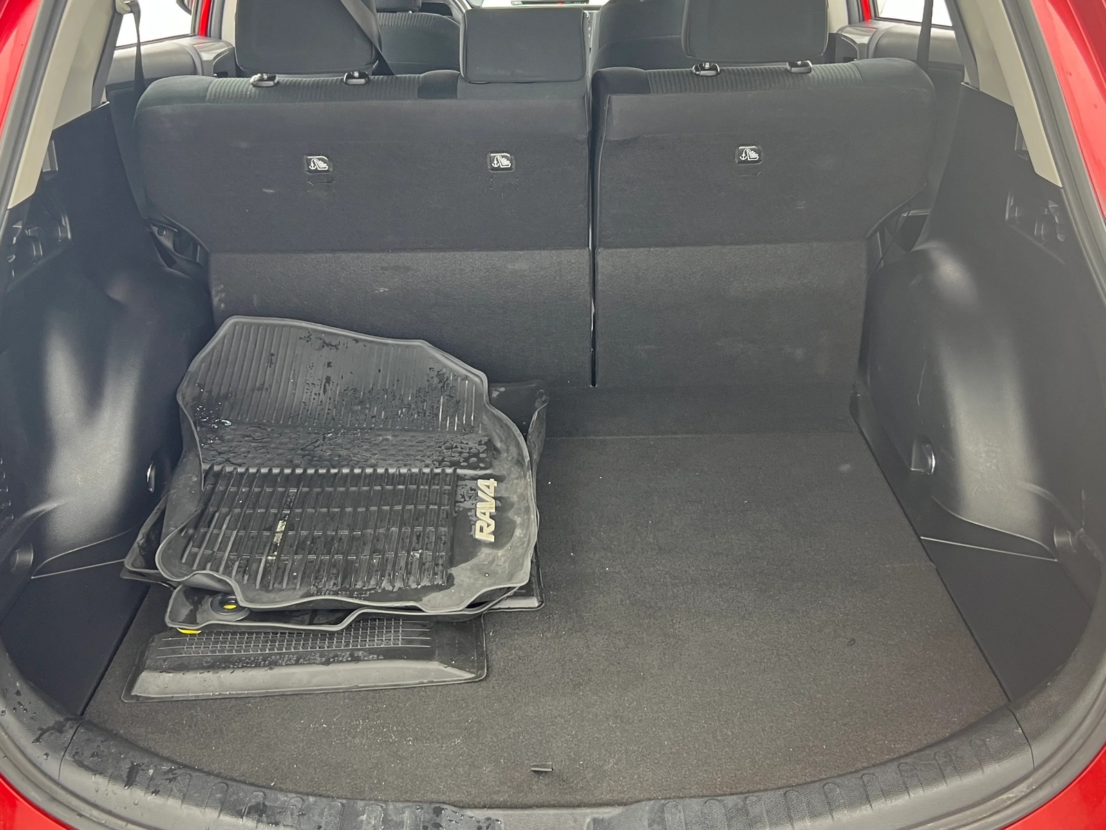 Thumbnail: 2017 Toyota RAV4 - 7