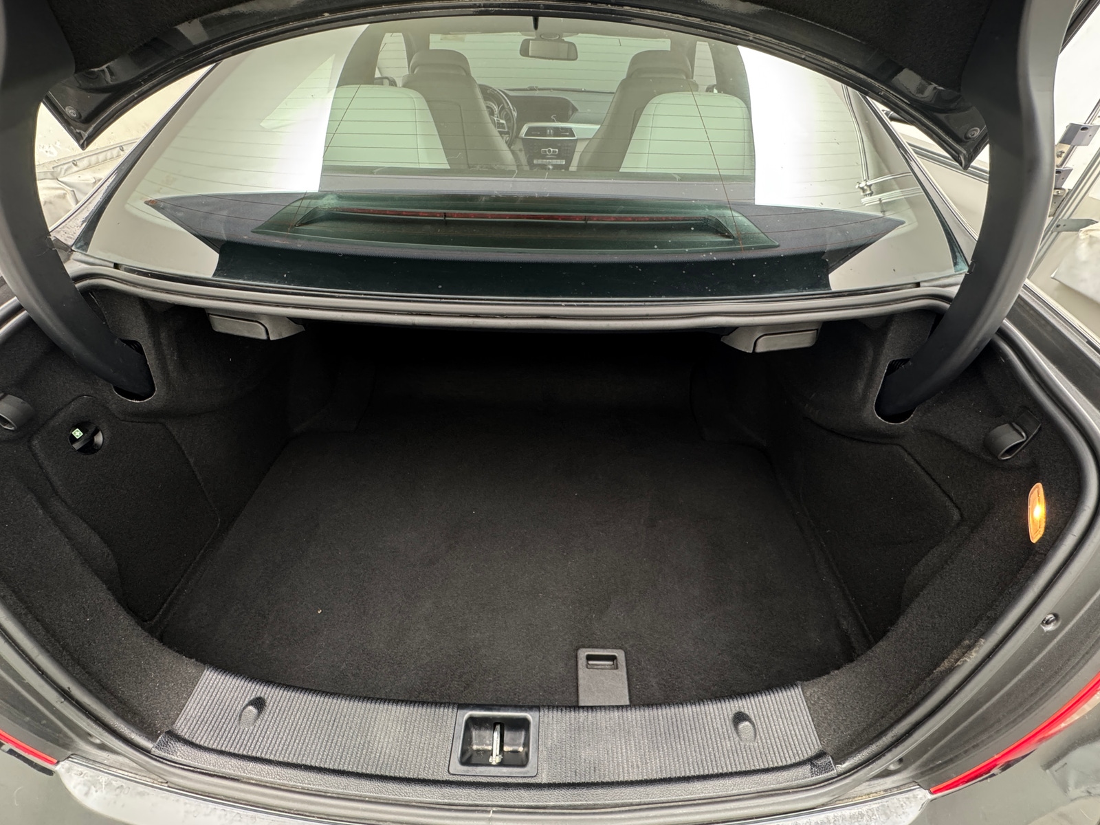 Thumbnail: 2015 Mercedes-Benz C-Class - 5