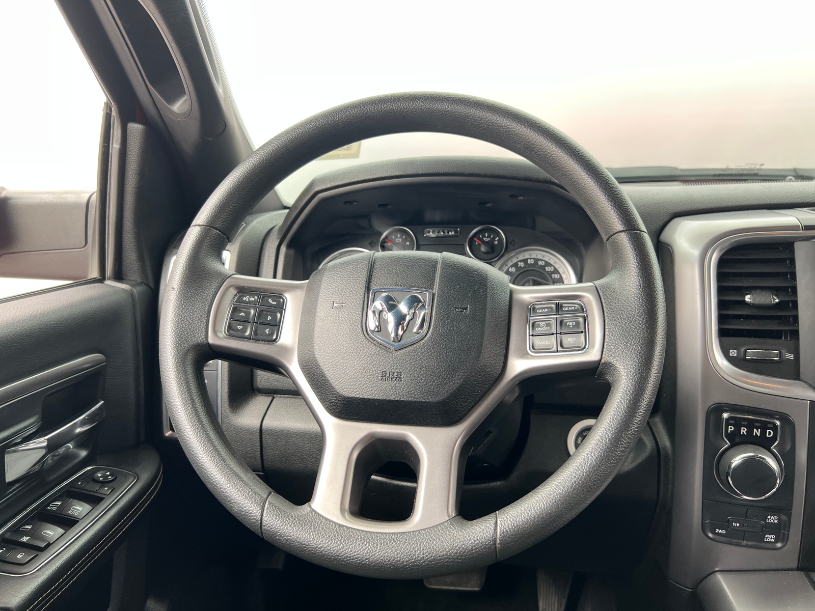 Thumbnail: 2023 RAM 1500 Classic - 5