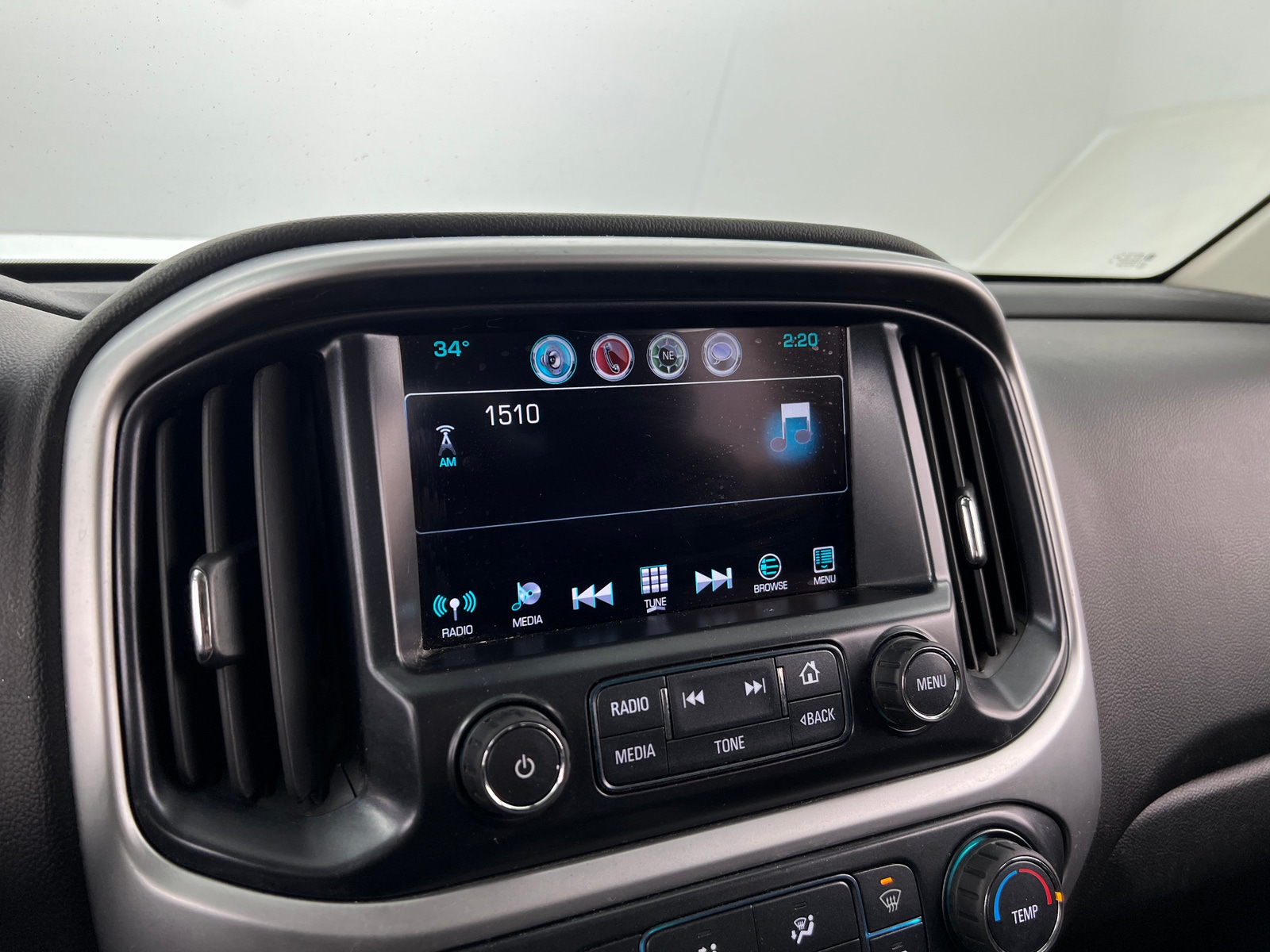 Thumbnail: 2017 Chevrolet Colorado - 4