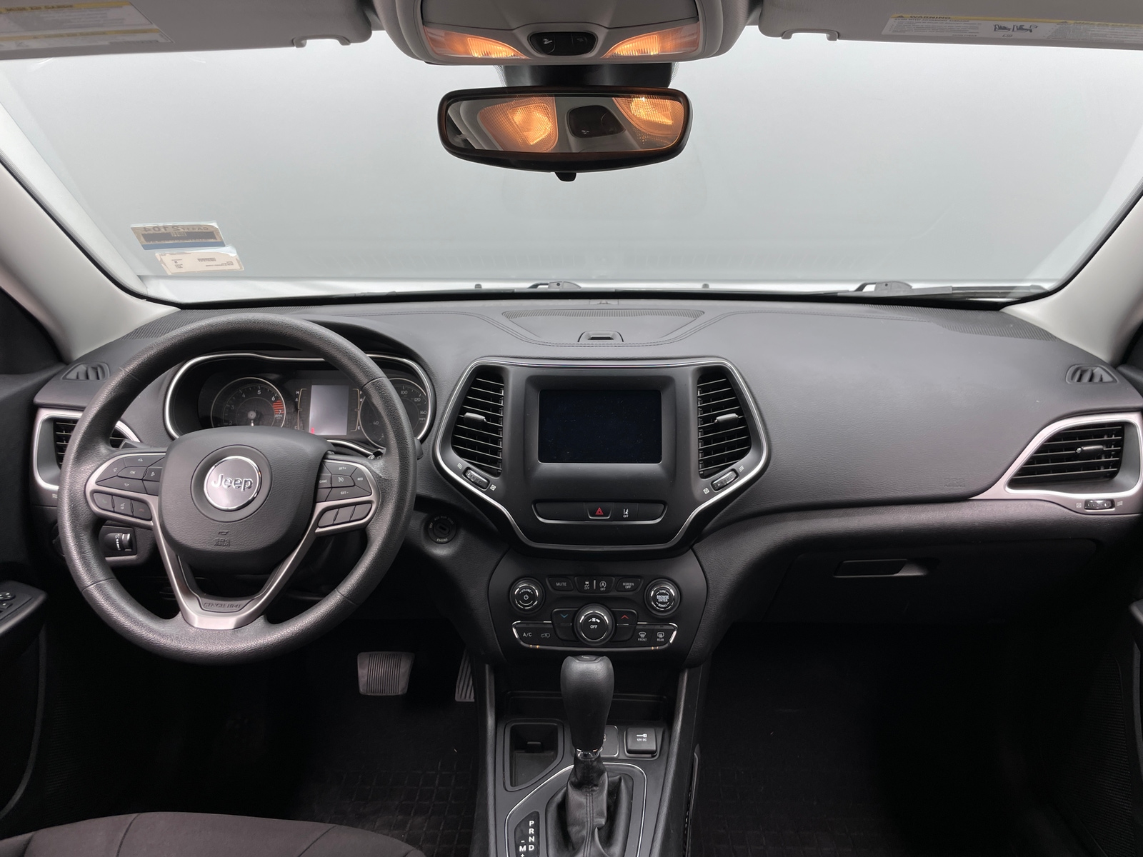 Thumbnail: 2021 Jeep Cherokee - 3