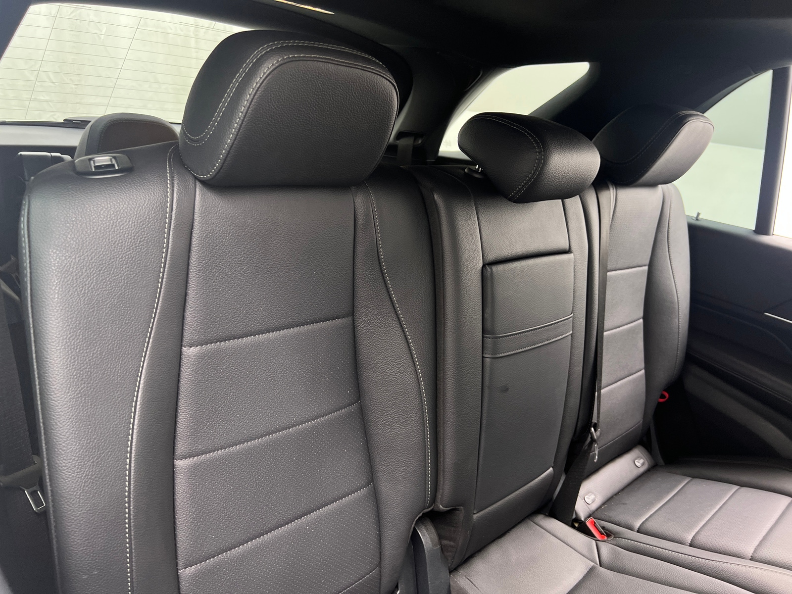 Thumbnail: 2023 Mercedes-Benz GLE - 5