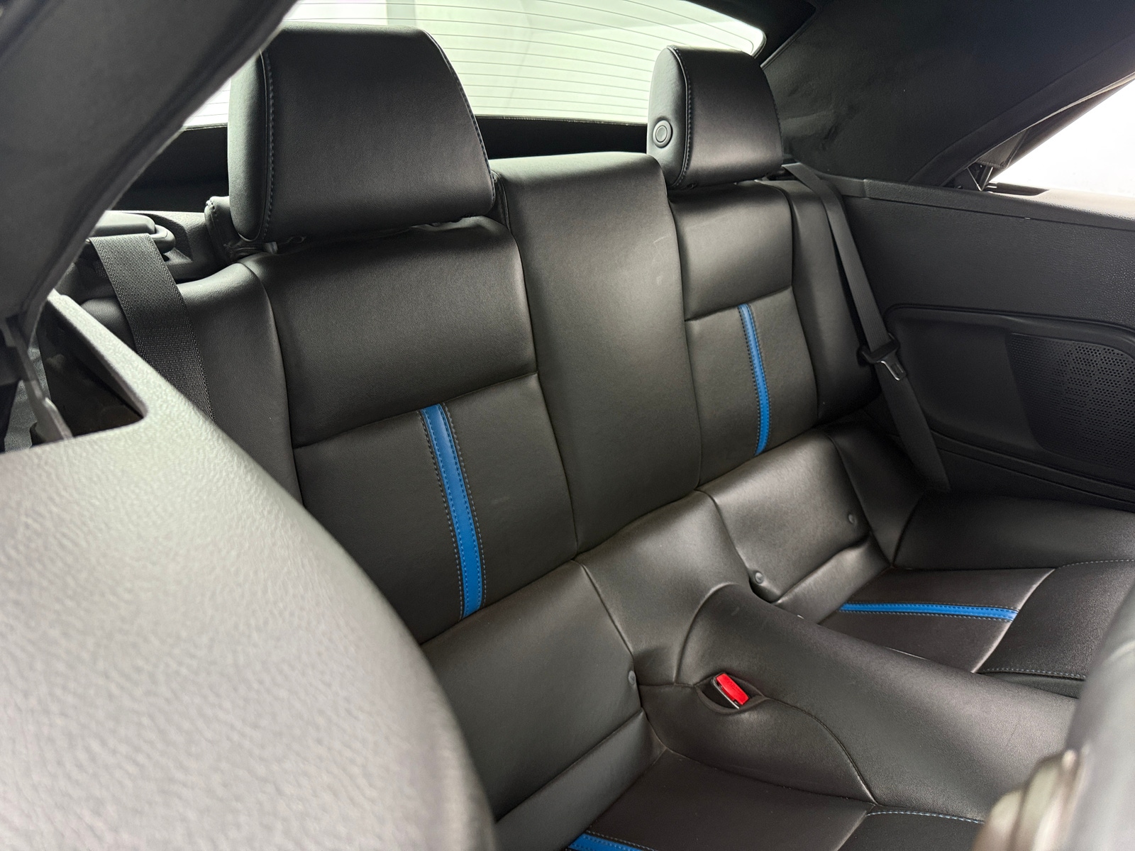 Thumbnail: 2012 Ford Mustang - 5