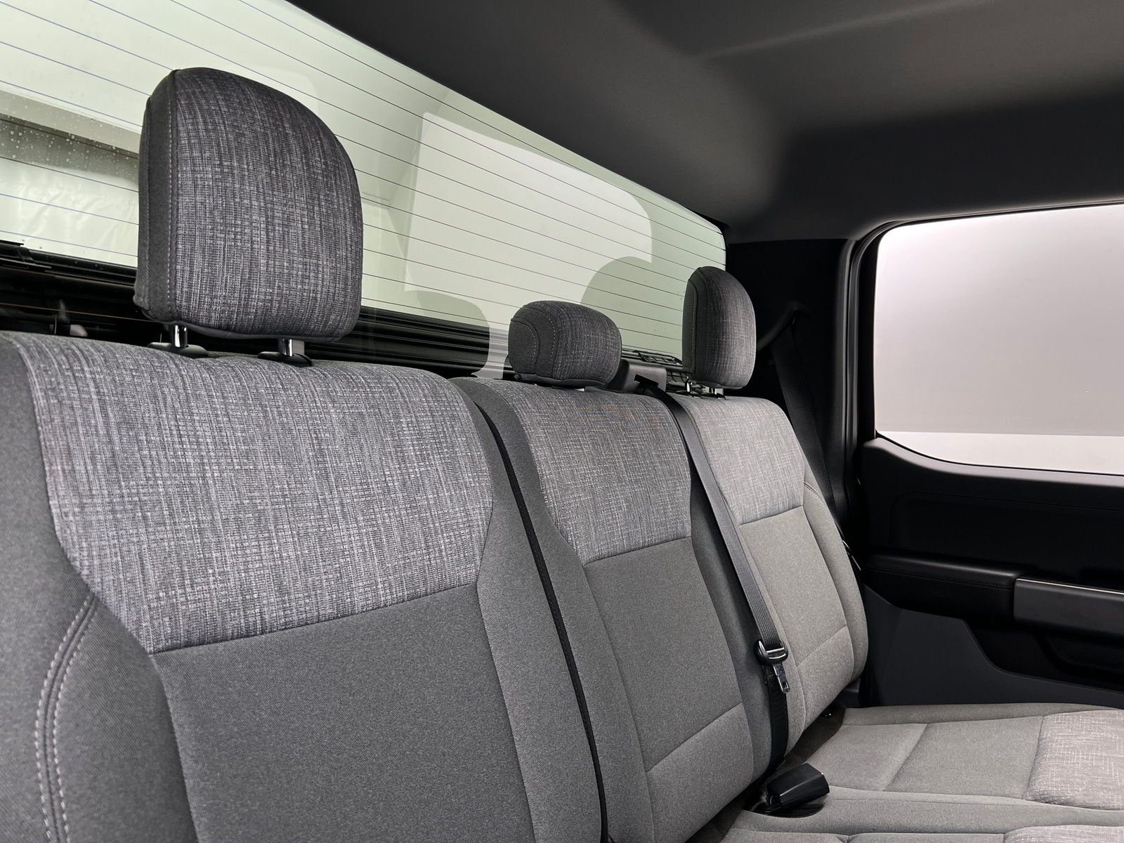 Thumbnail: 2021 Ford Econoline - 6