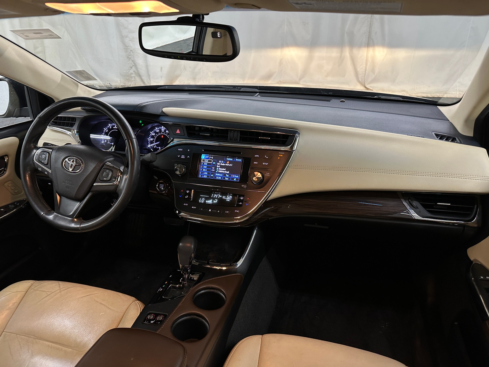 Thumbnail: 2013 Toyota Avalon - 2