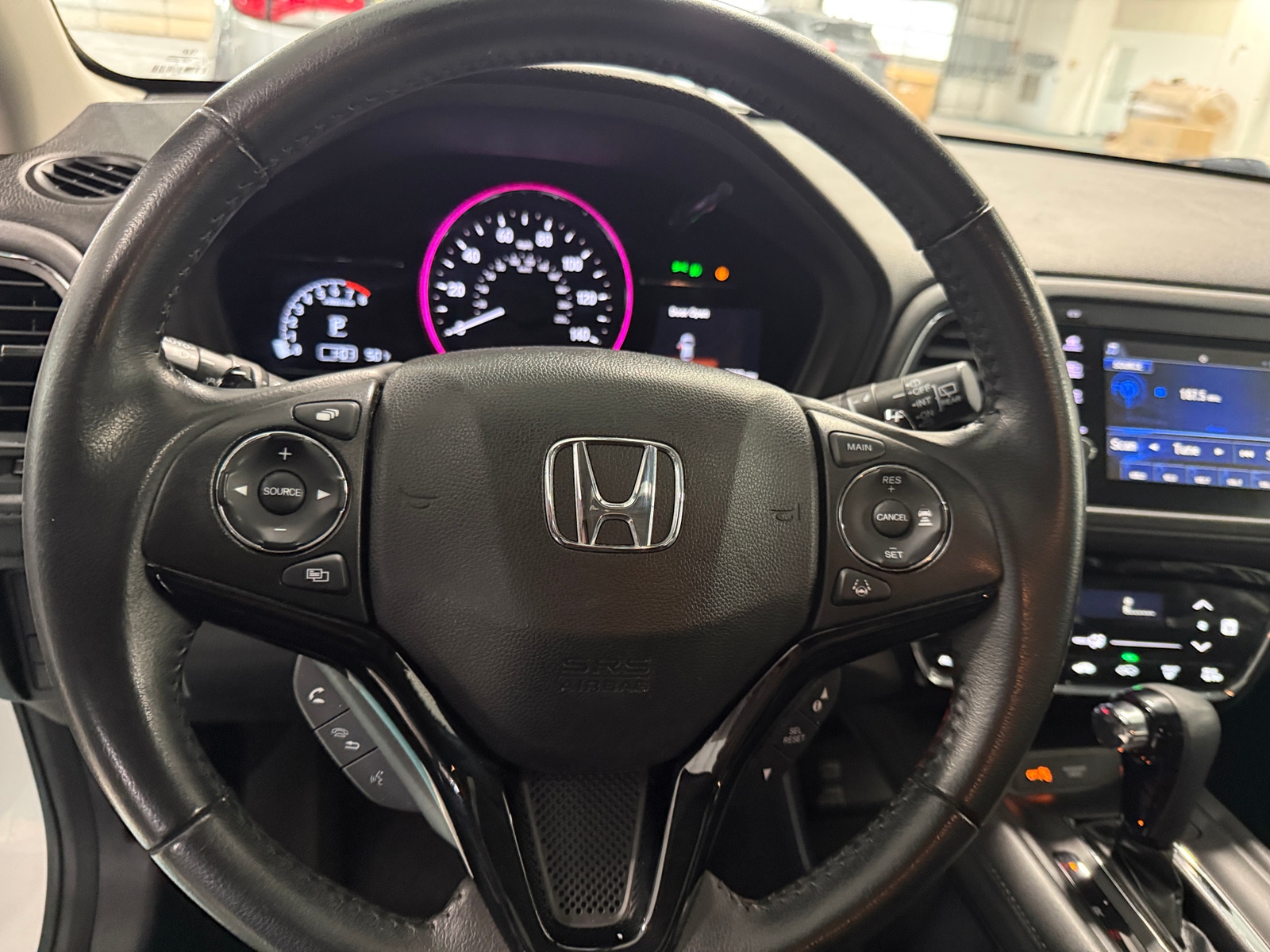 Thumbnail: 2019 Honda HR-V - 4