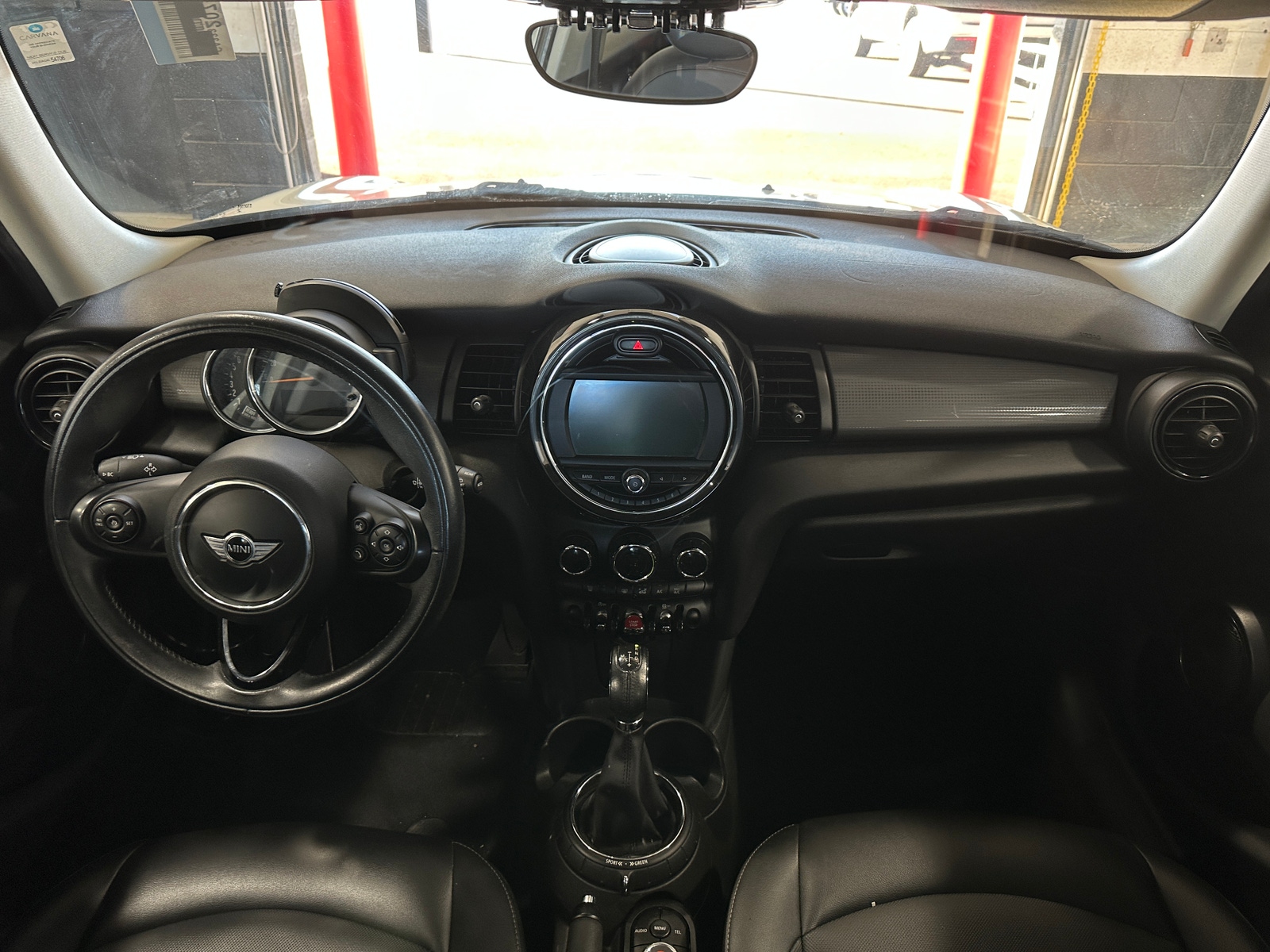 Thumbnail: 2016 MINI Cooper Hardtop - 2