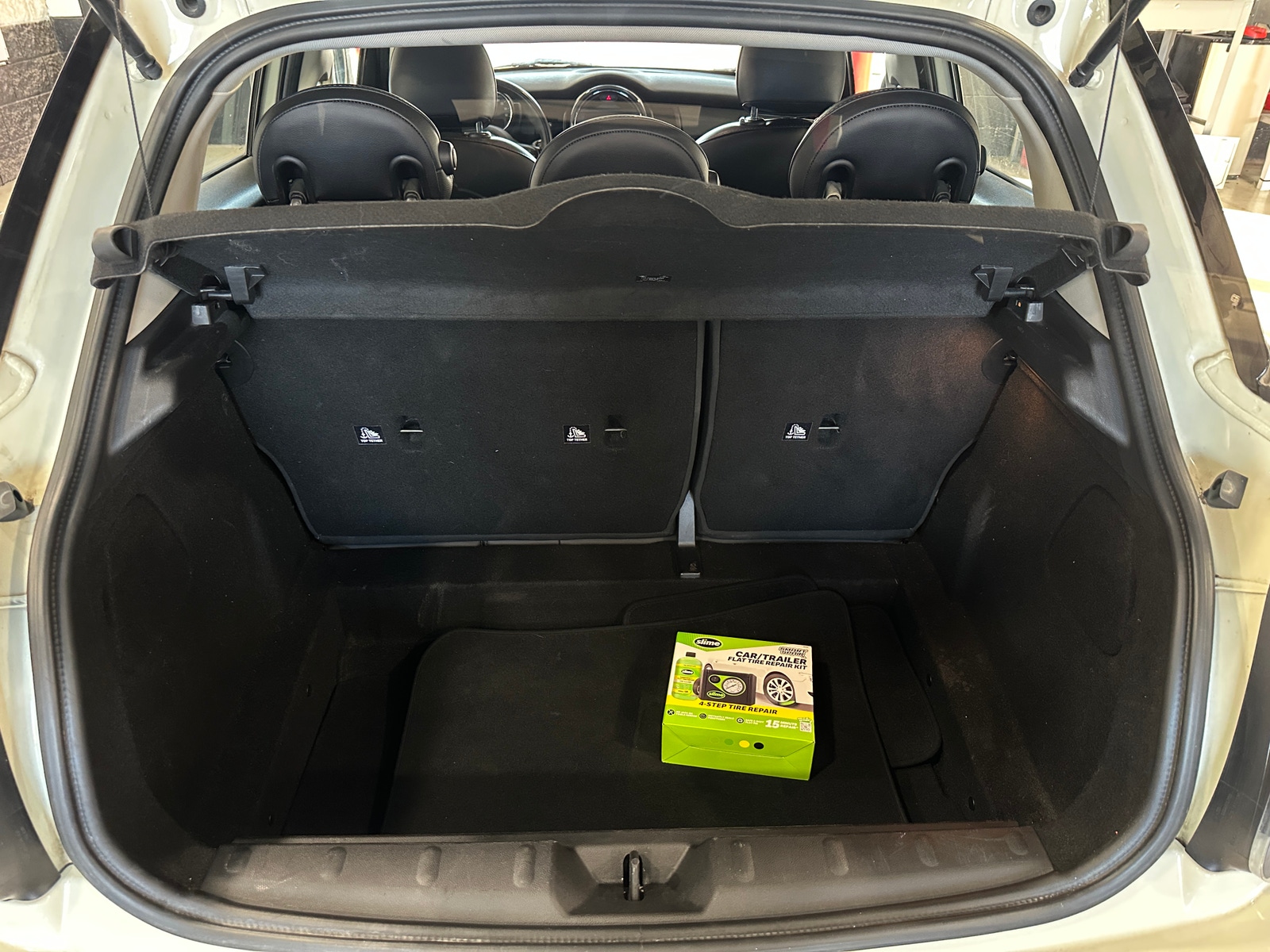 Thumbnail: 2016 MINI Cooper Hardtop - 6