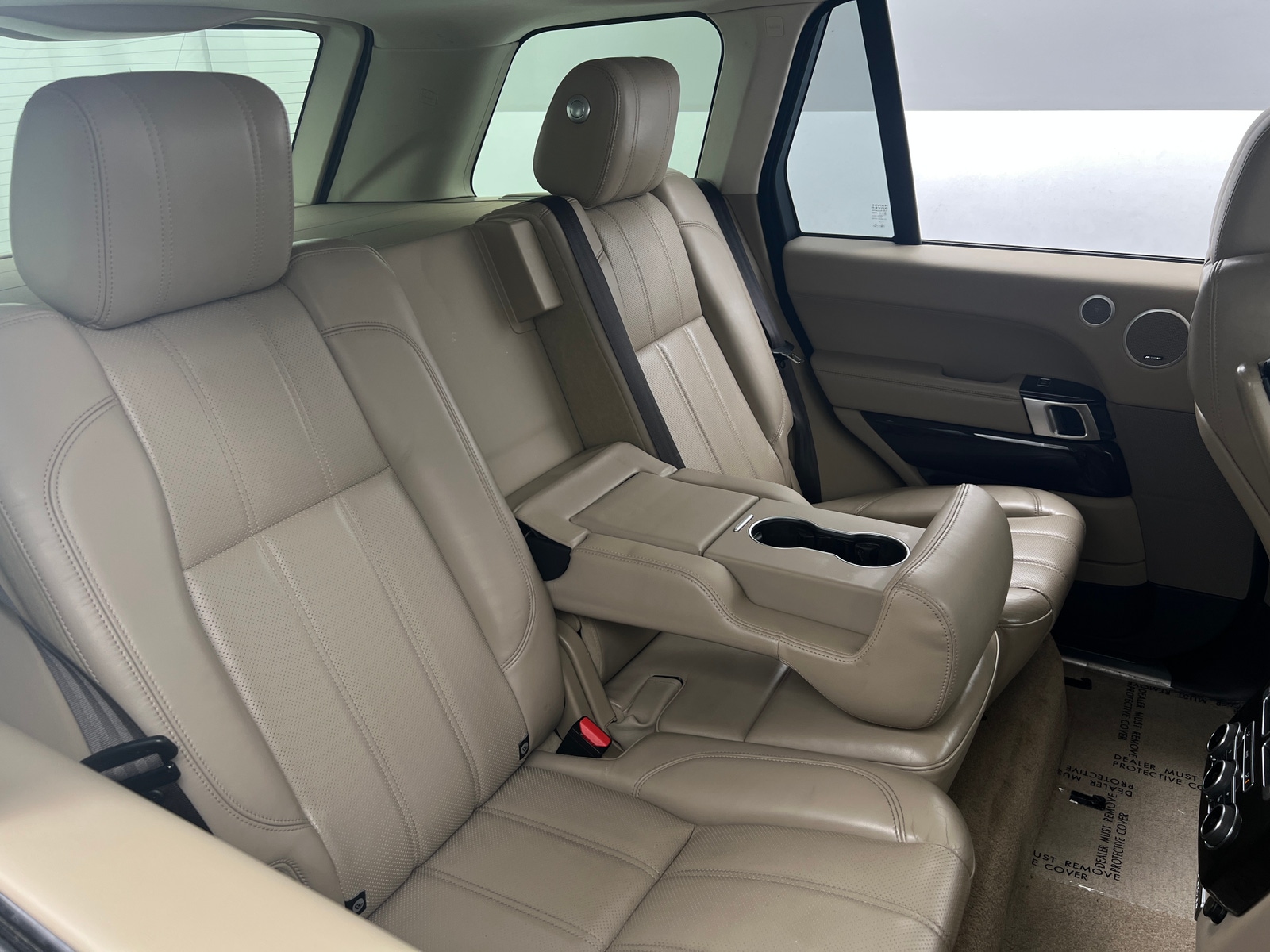 Thumbnail: 2016 Land Rover Range Rover - 6