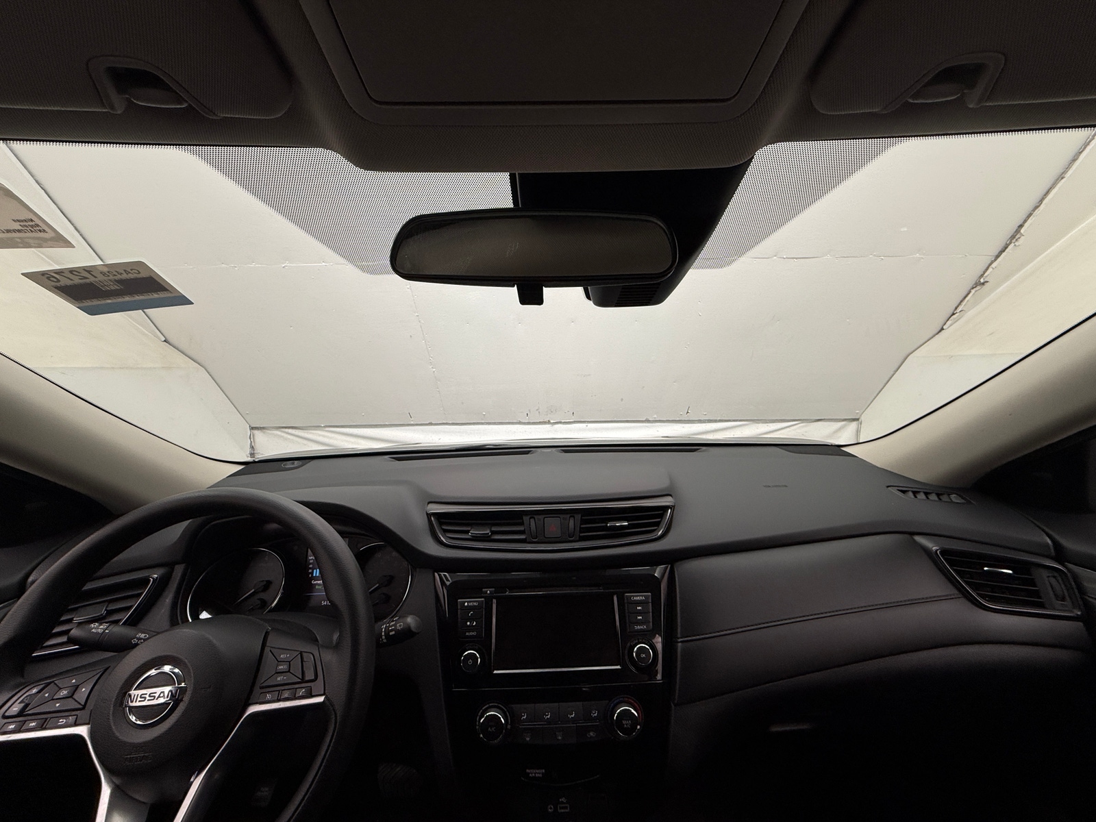 Thumbnail: 2020 Nissan Rogue - 3