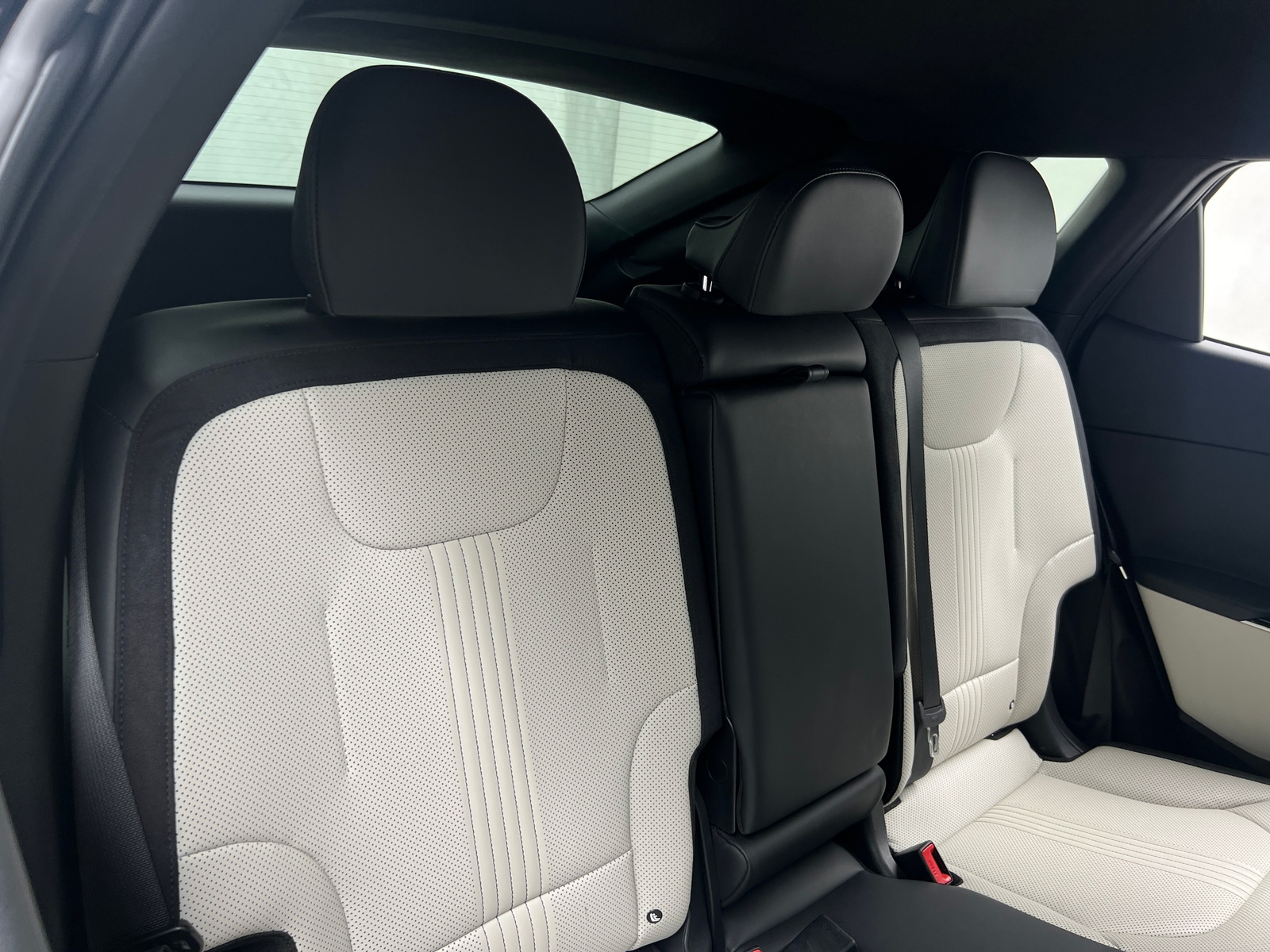 Thumbnail: 2023 Kia EV6 - 5