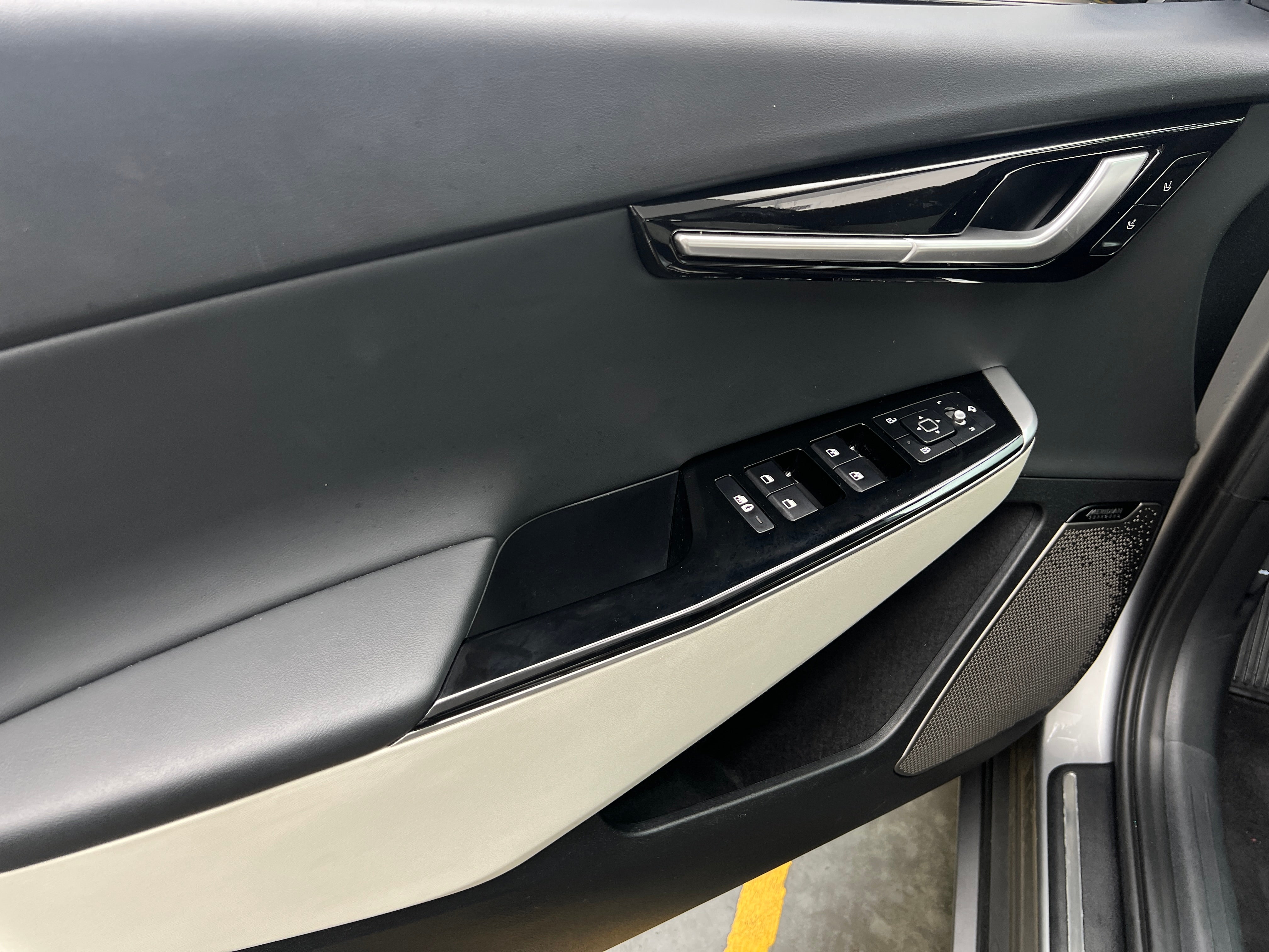 Used 2023 Kia EV6 GT-Line with VIN KNDC4DLC3P5128938 for sale in Auburn, WA