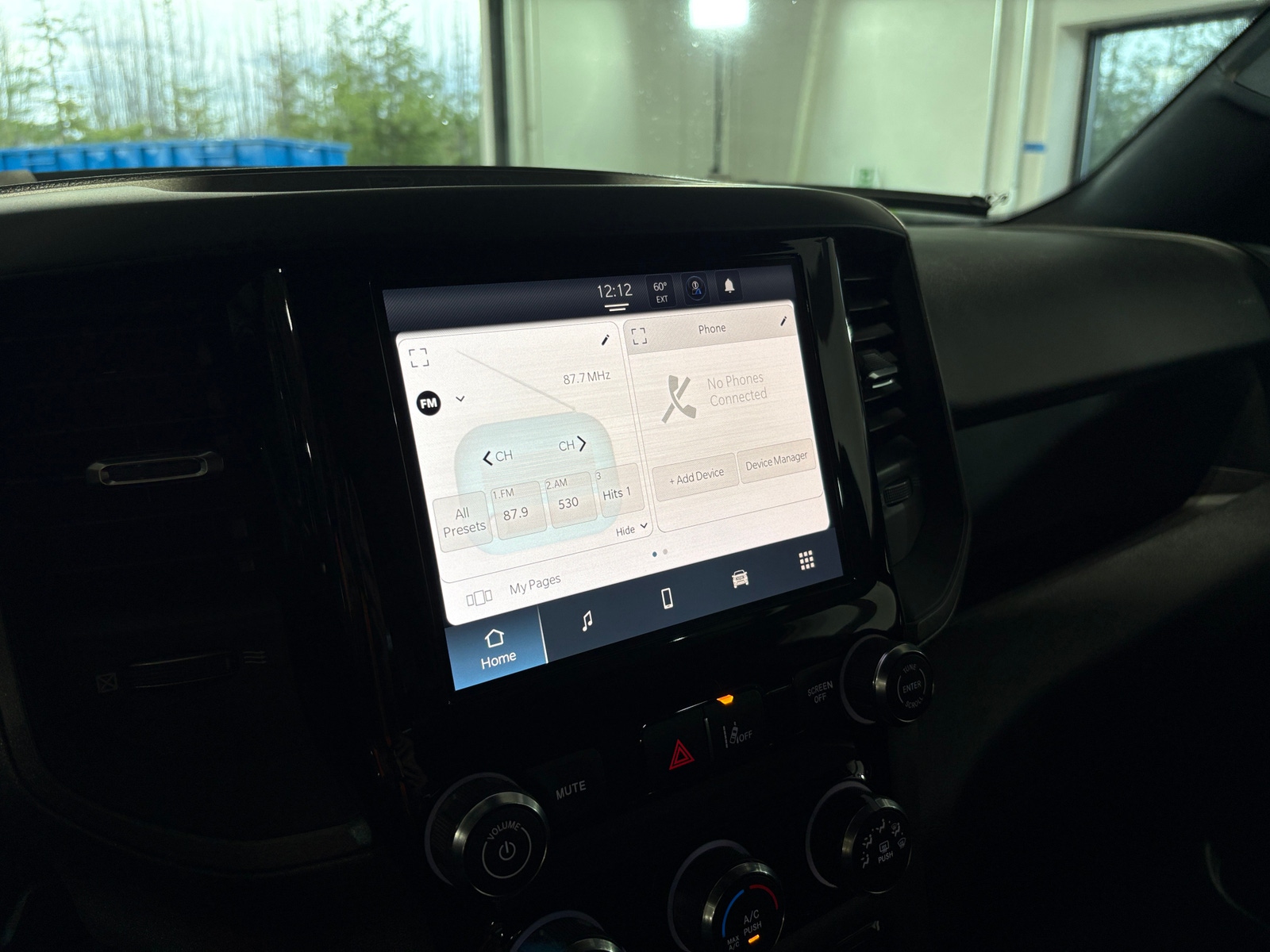 Thumbnail: 2025 RAM 1500 - 4