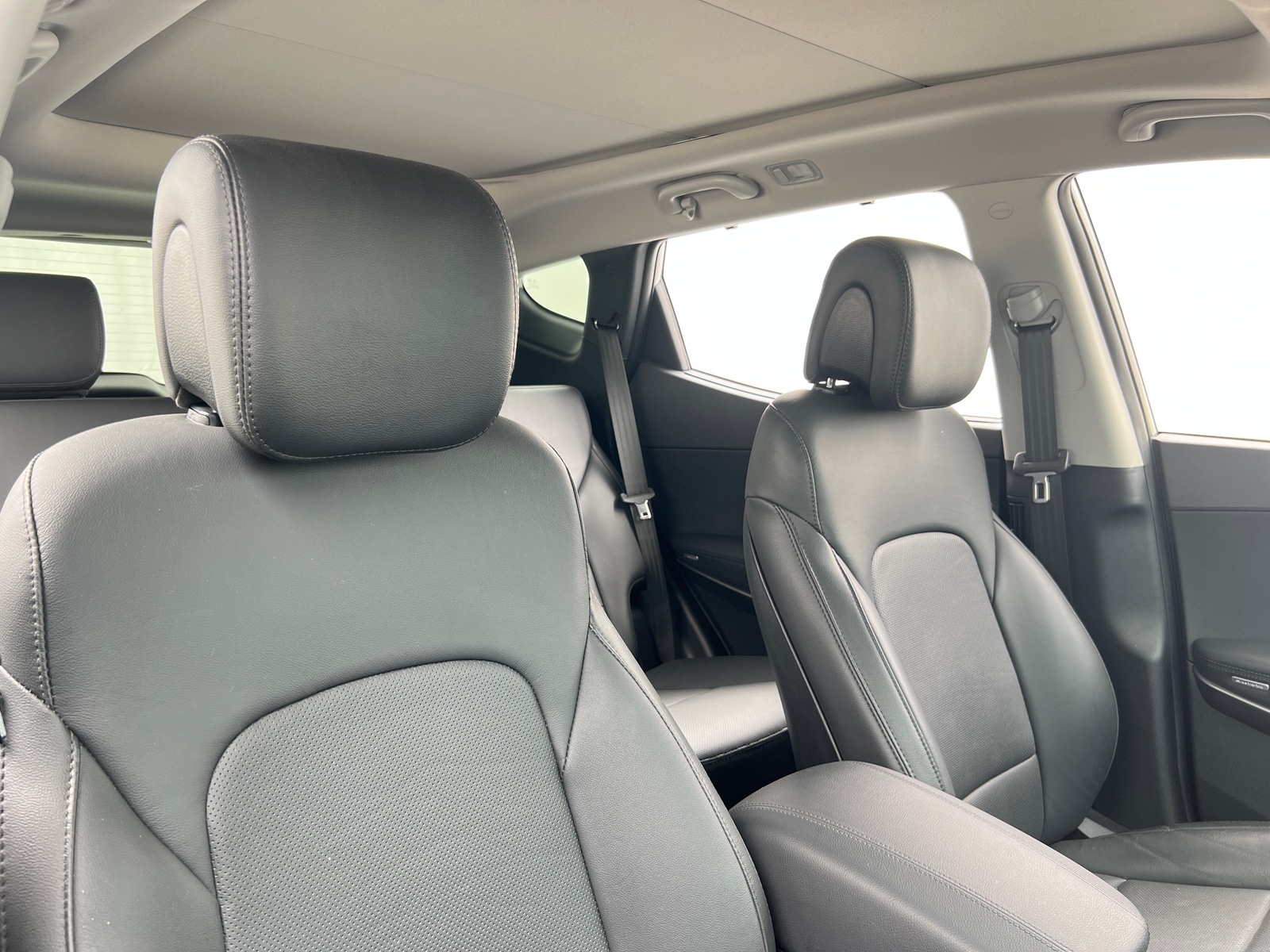 Thumbnail: 2018 Hyundai Santa Fe - 2