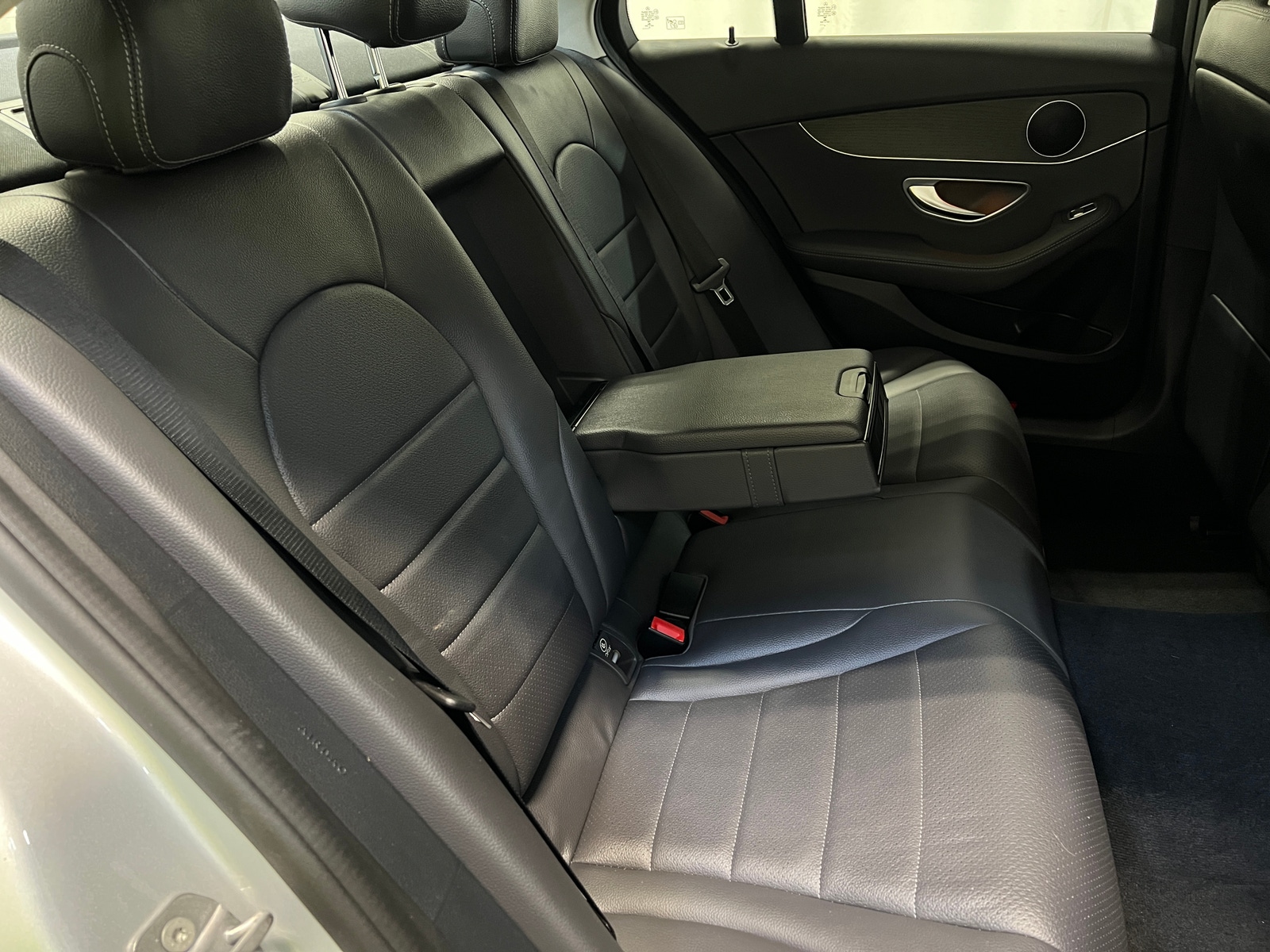 Thumbnail: 2020 Mercedes-Benz C-Class - 5