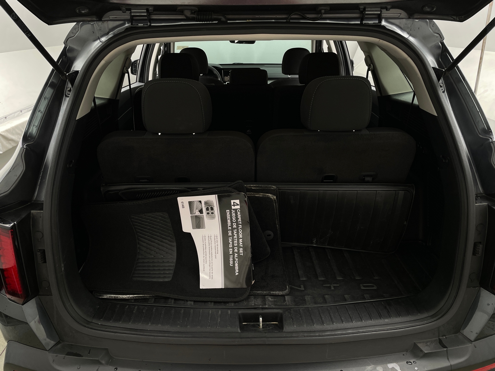 Thumbnail: 2022 Kia Sorento - 7