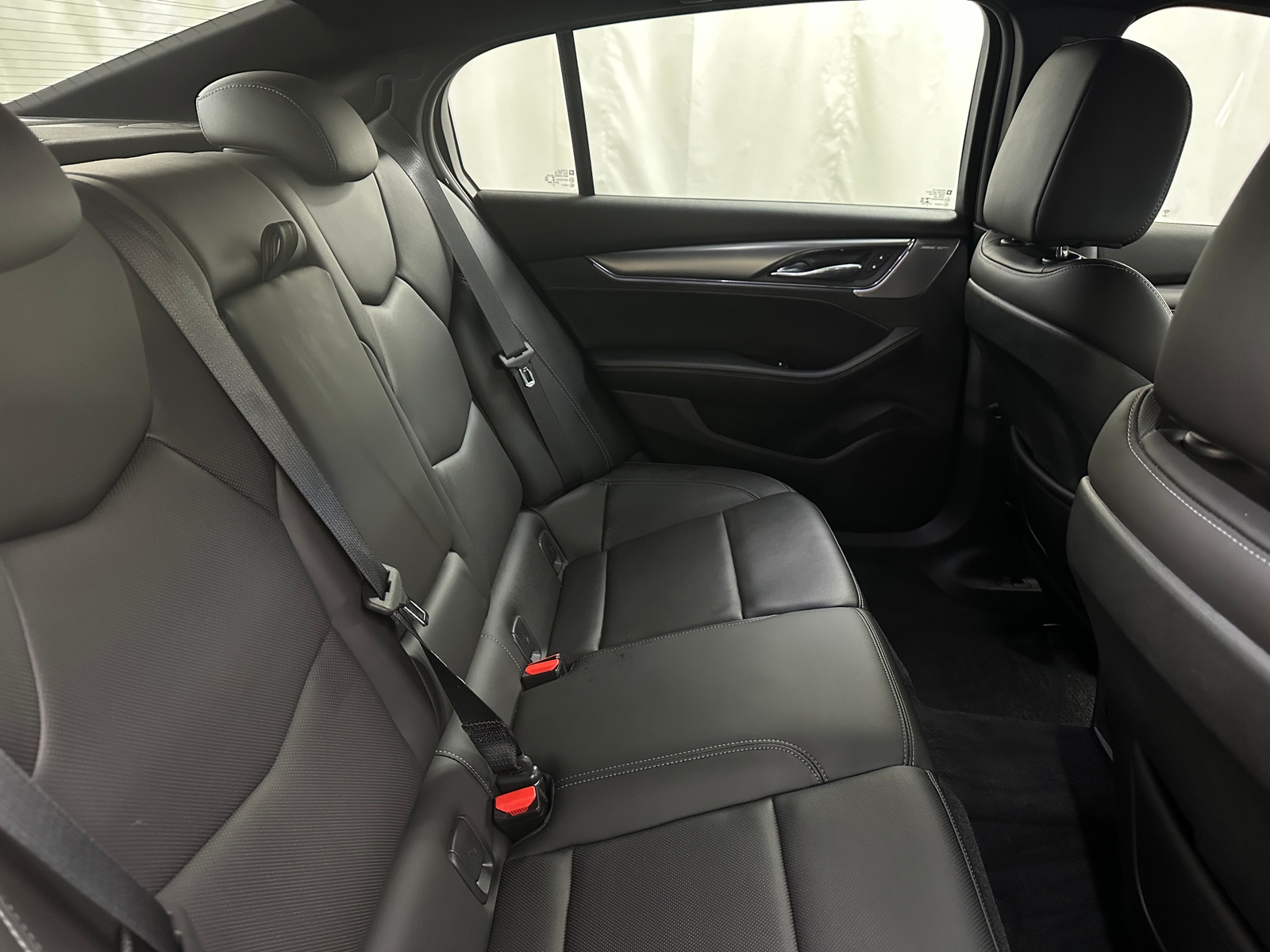 Thumbnail: 2022 Cadillac CT5 - 5