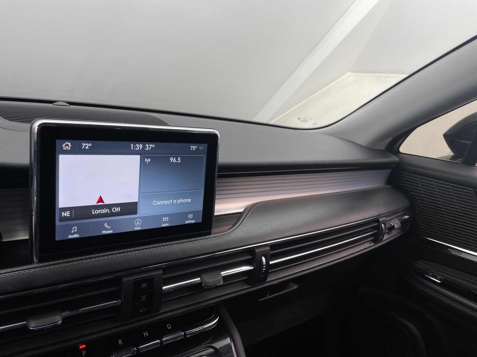 Thumbnail: 2020 Lincoln Corsair - 3