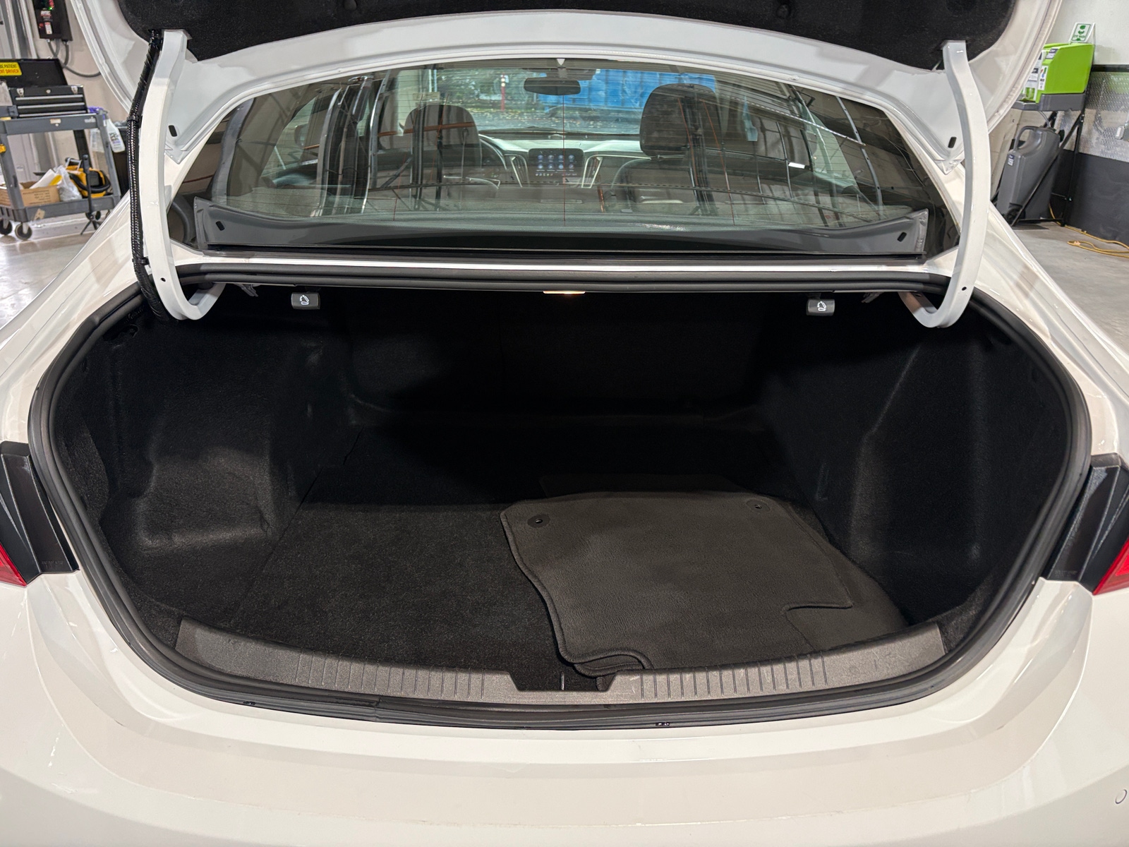 Thumbnail: 2024 Chevrolet Malibu - 7