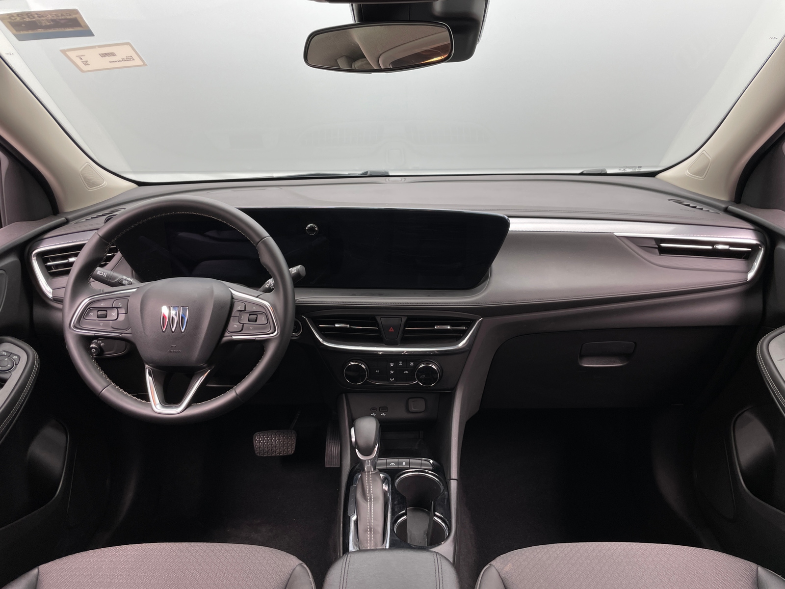 Thumbnail: 2025 Buick Encore GX - 3