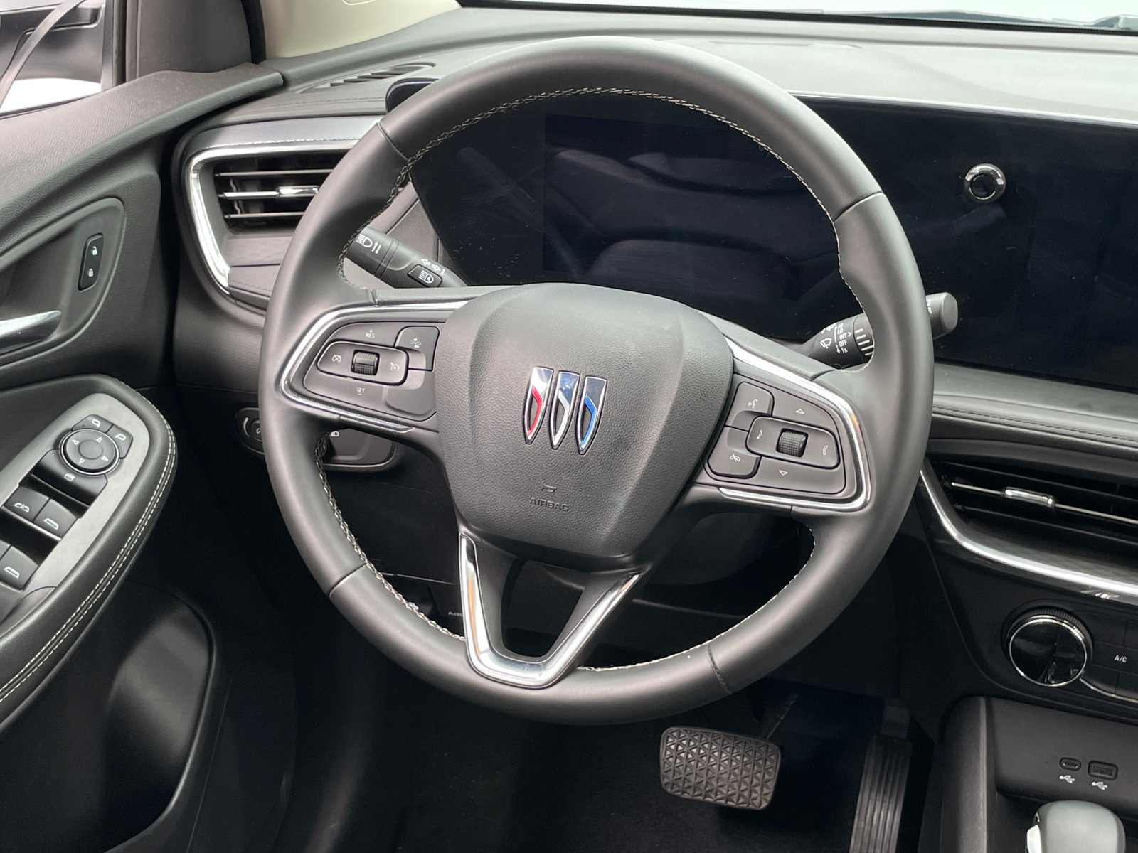 Thumbnail: 2025 Buick Encore GX - 5