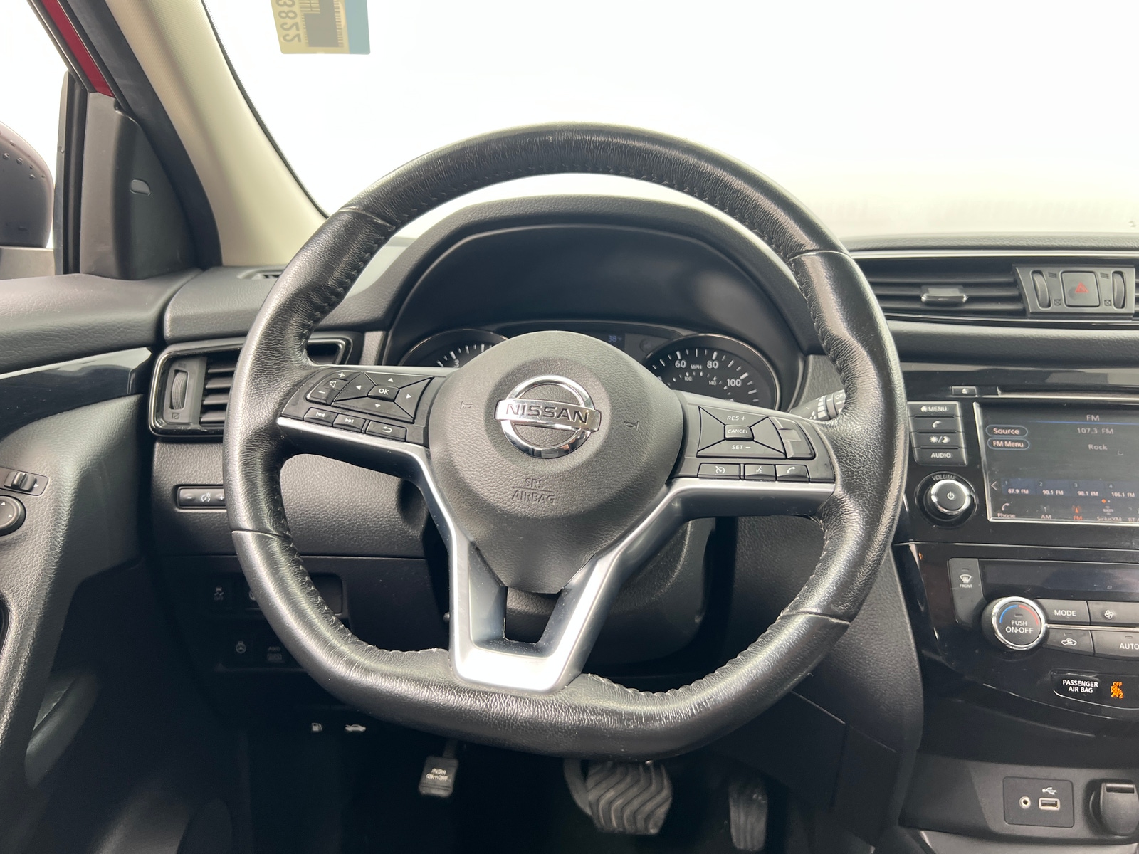 Thumbnail: 2019 Nissan Rogue Sport - 5