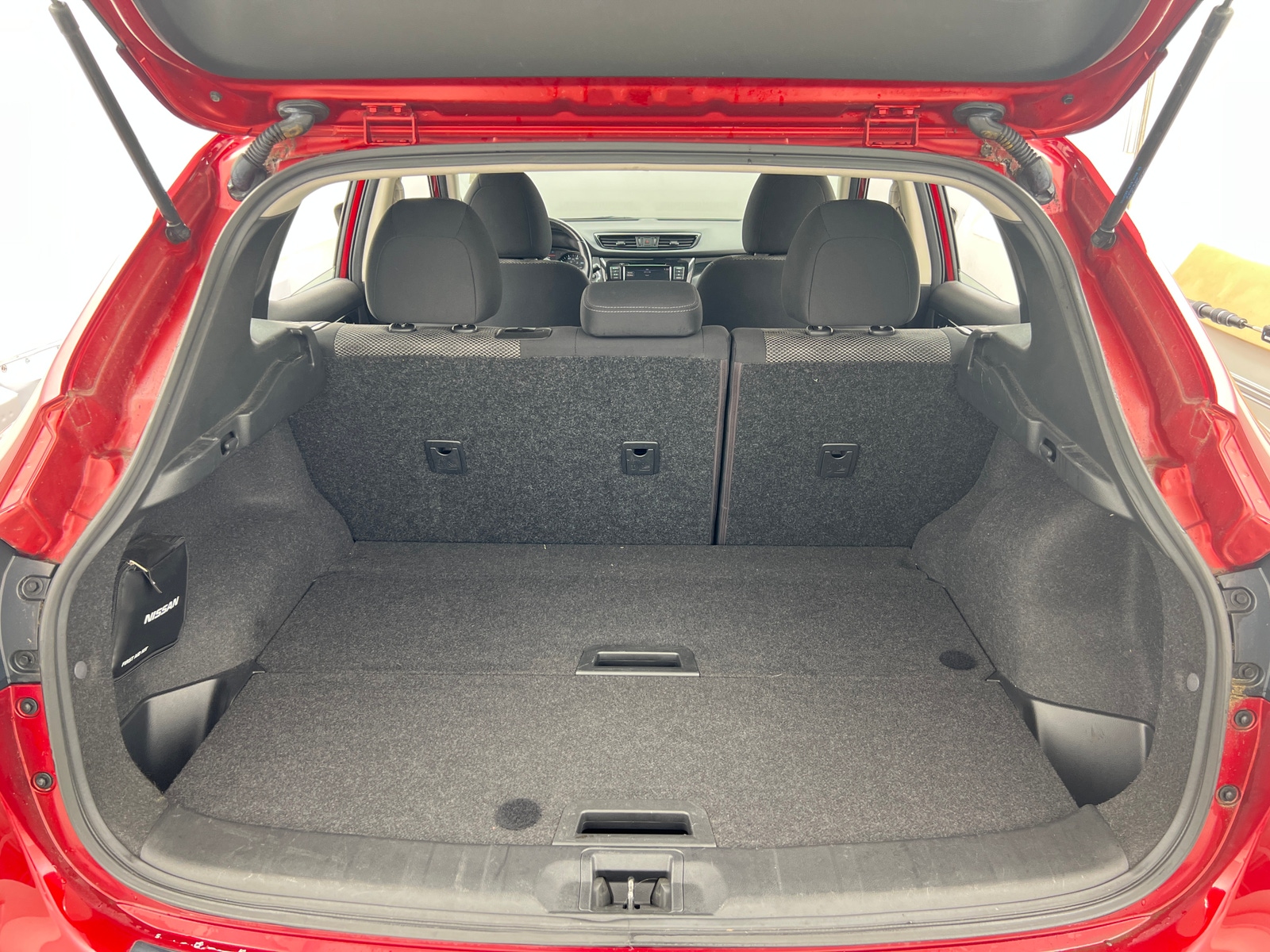 Thumbnail: 2019 Nissan Rogue Sport - 7