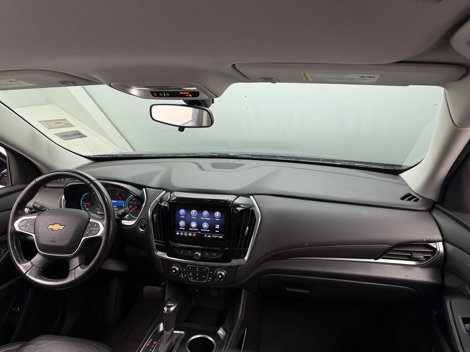 Thumbnail: 2020 Chevrolet Traverse - 2