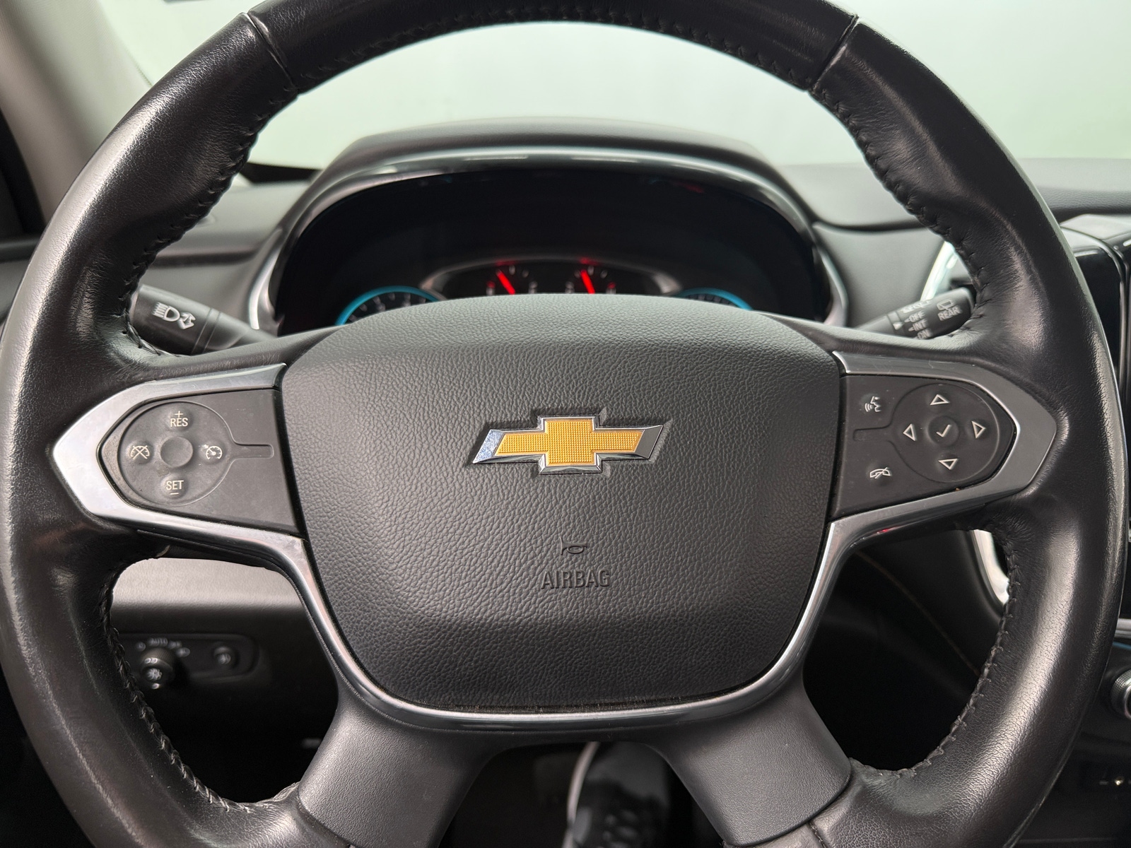 Thumbnail: 2020 Chevrolet Traverse - 4