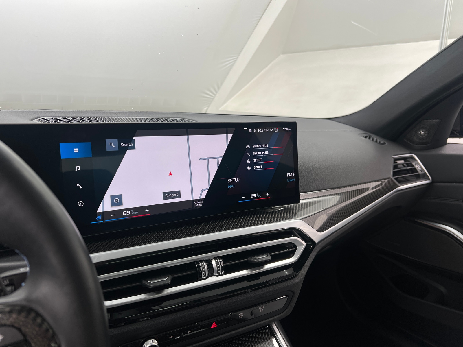 Thumbnail: 2023 BMW M3 - 3