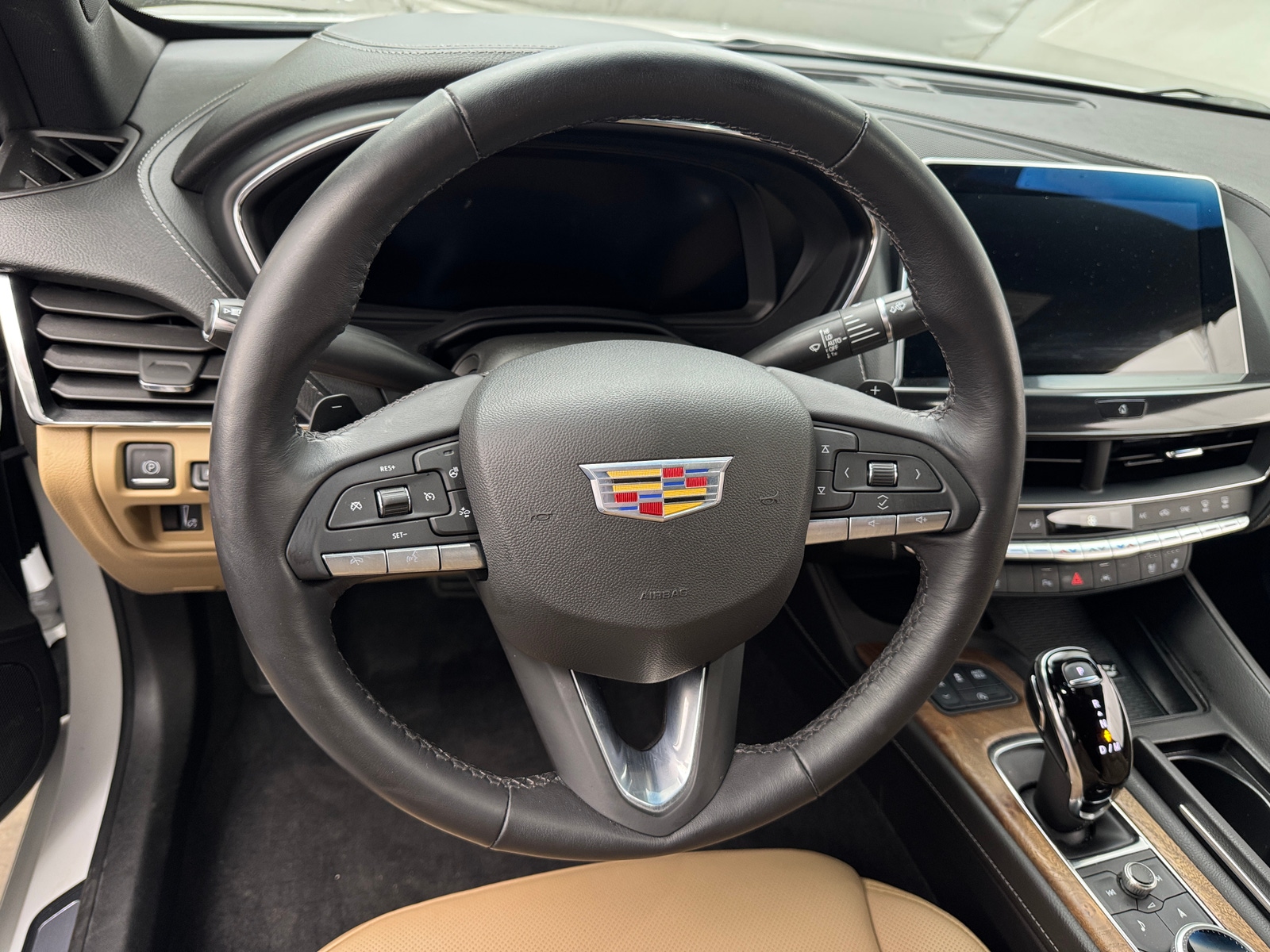 Thumbnail: 2024 Cadillac CT5 - 4